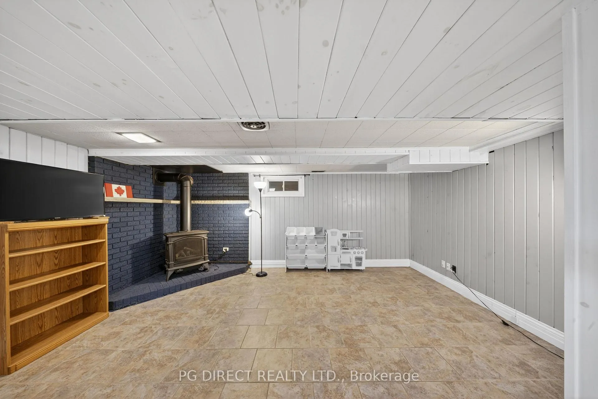 Photo 16 of 140 Blake Avenue, Sault Ste Marie — HOMEH