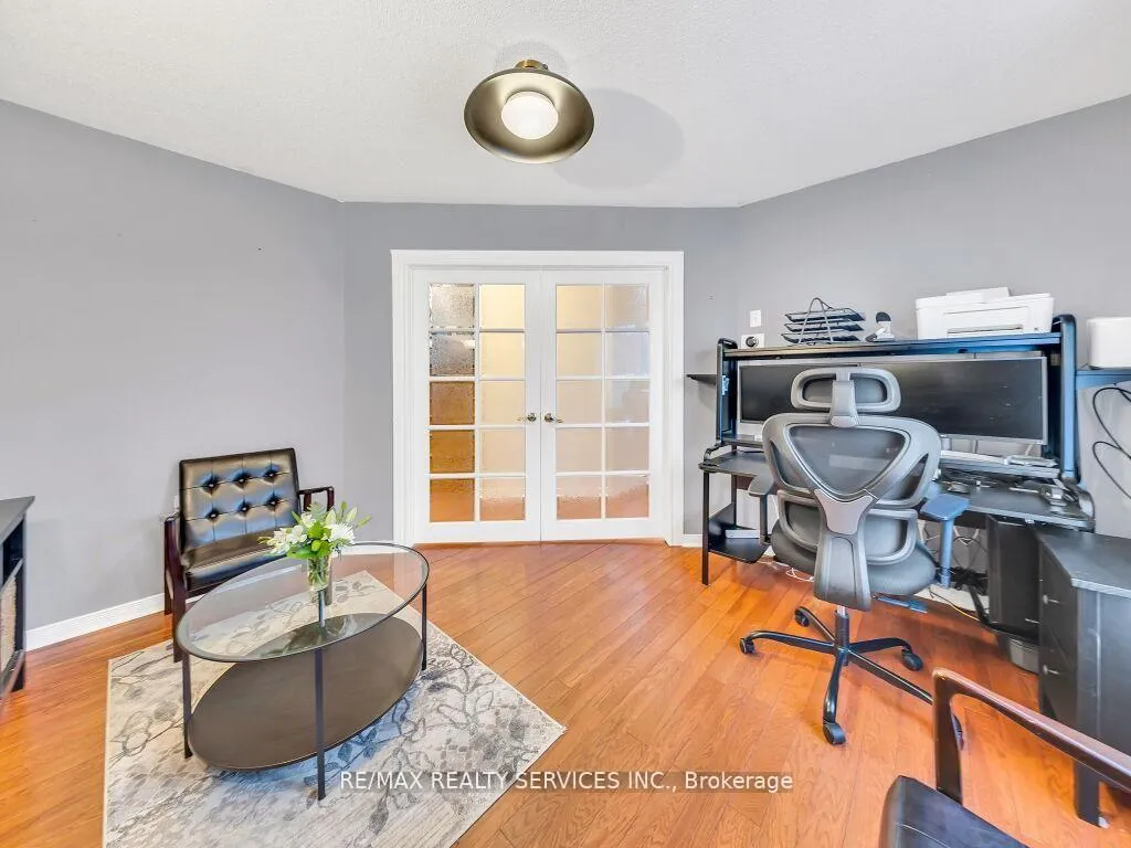 Photo 8 of 13 Mistycreek Crescent, Brampton, Fletcher's Meadow — HOMEH