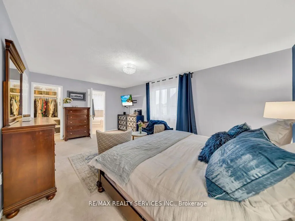 Photo 21 of 13 Mistycreek Crescent, Brampton, Fletcher's Meadow — HOMEH