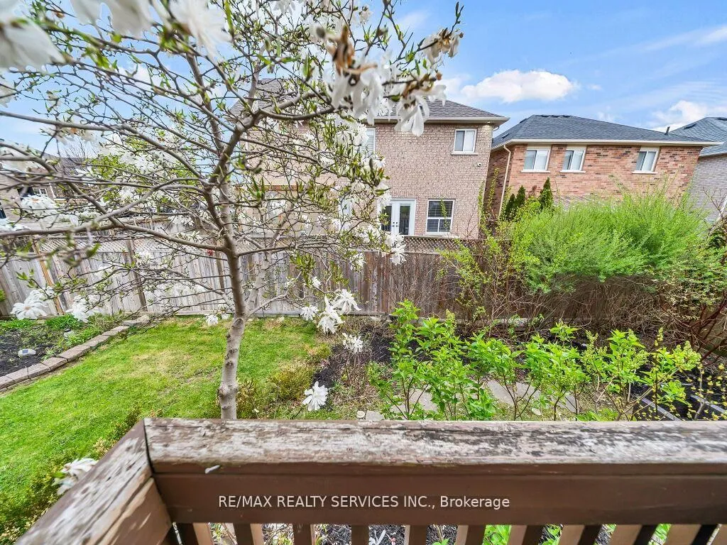 Photo 42 of 13 Mistycreek Crescent, Brampton, Fletcher's Meadow — HOMEH