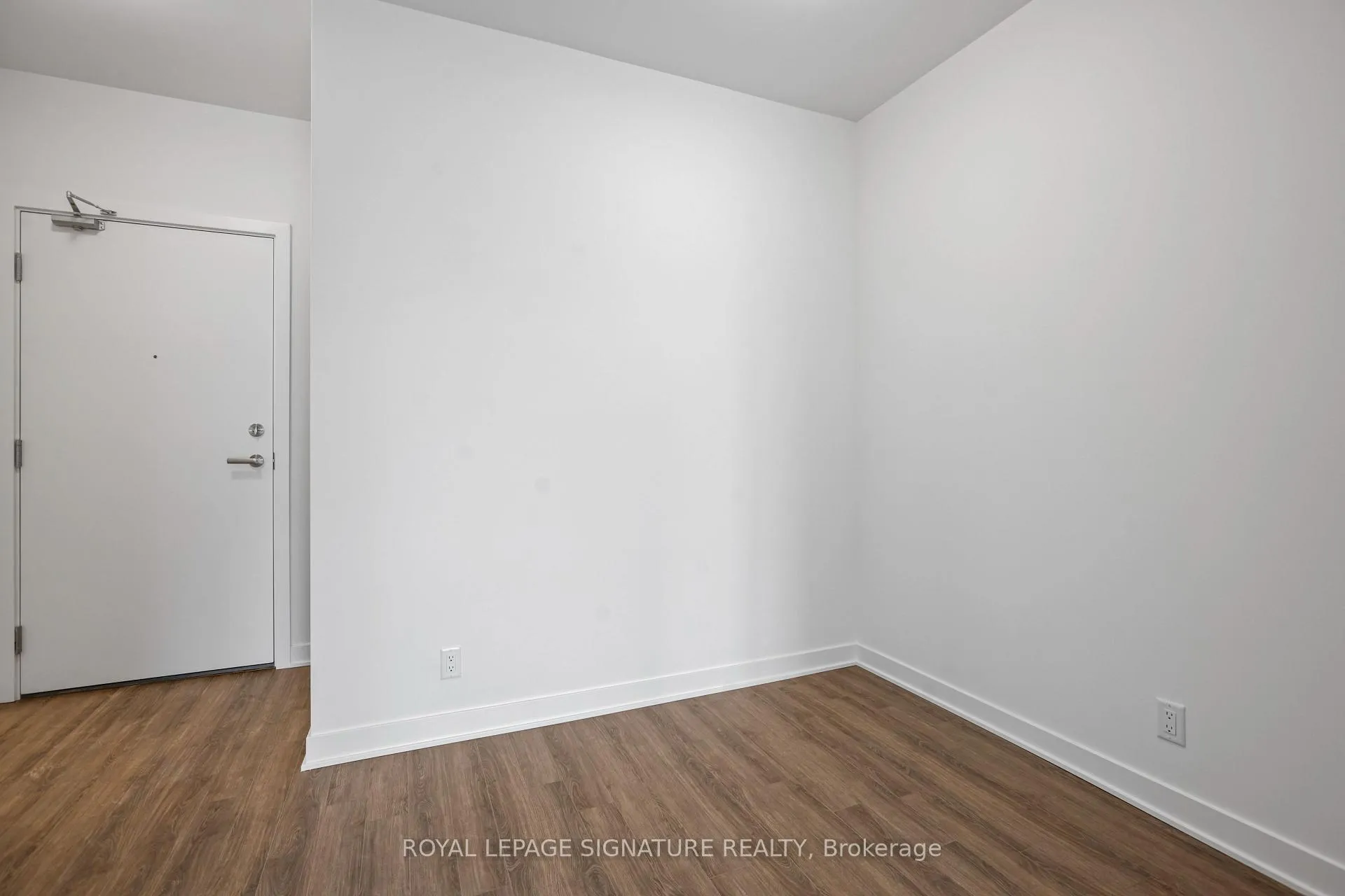 Photo 12 of Unit 524, 51 Clarington Boulevard, Clarington, Bowmanville — HOMEH