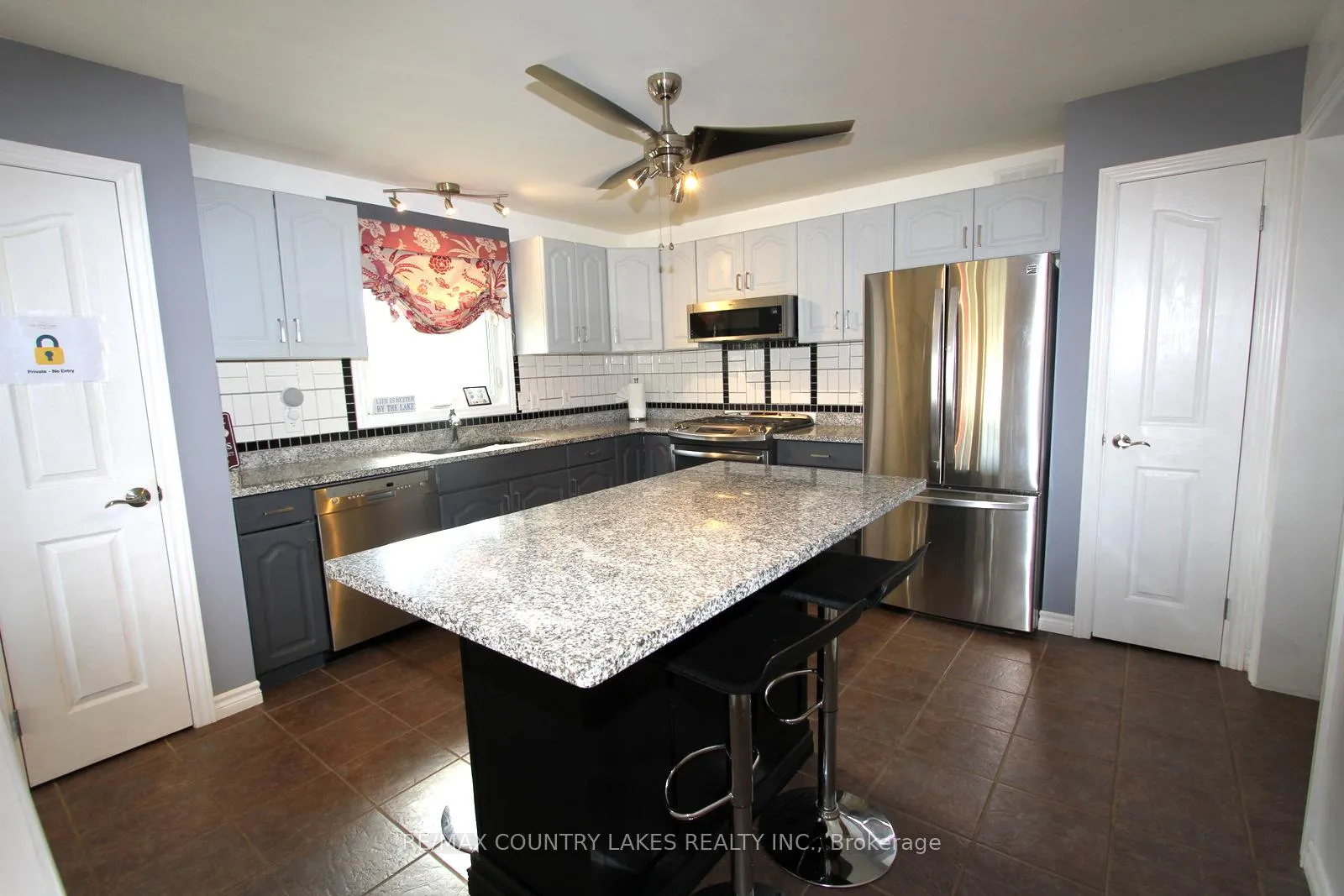 Photo 12 of 53 Cedar Bay Road, Kawartha Lakes, Carden — HOMEH