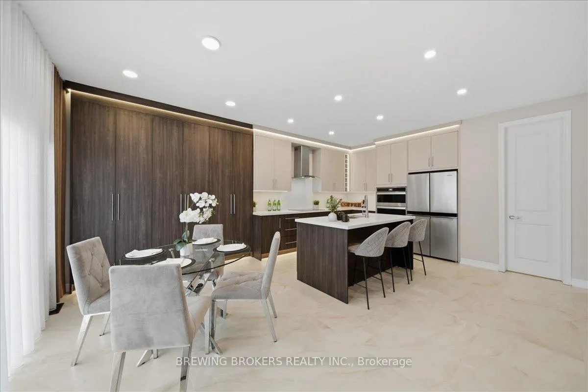 Photo 1 of 977 Larter Street, Innisfil, Alcona — HOMEH