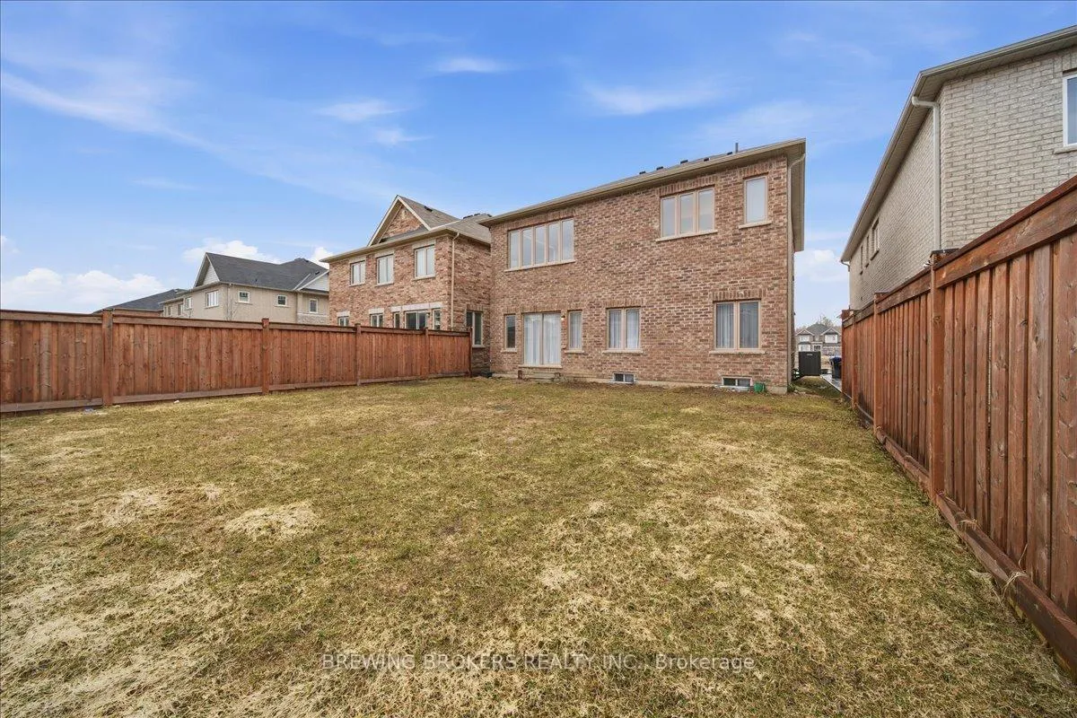 Photo 44 of 977 Larter Street, Innisfil, Alcona — HOMEH