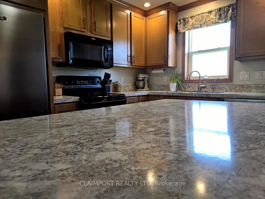 Photo 12 of 1089 Sapphire Road, Black River Matheson, Matheson — HOMEH