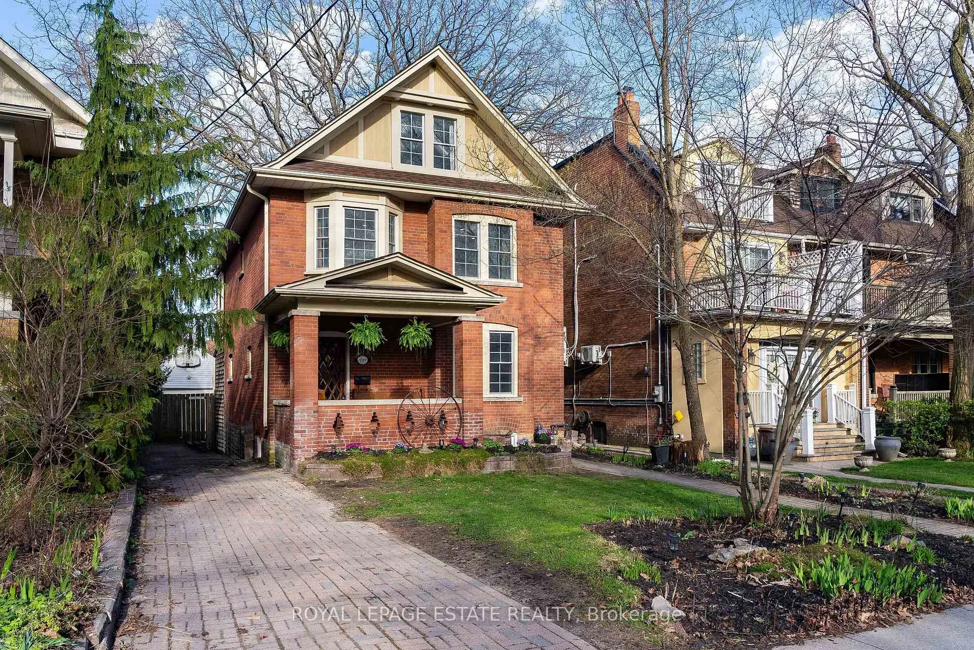 Photo 1 of 289 Beech Avenue, Toronto, The Beaches — HOMEH
