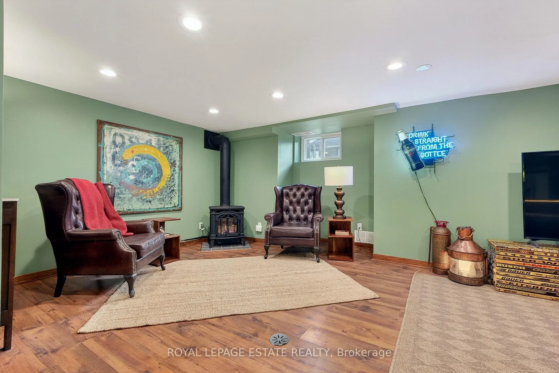 Photo 38 of 289 Beech Avenue, Toronto, The Beaches — HOMEH