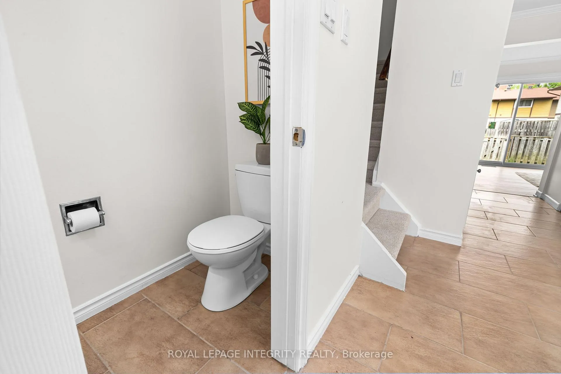 Photo 4 of Unit 82, 2570 Southvale Crescent, Ottawa, Sheffield Glen/Industrial Park — HOMEH