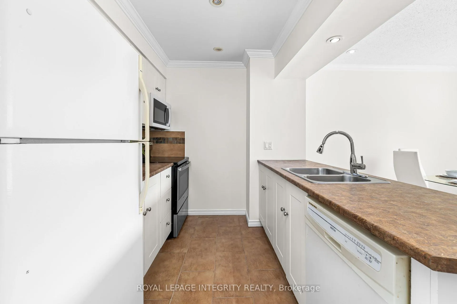 Photo 12 of Unit 82, 2570 Southvale Crescent, Ottawa, Sheffield Glen/Industrial Park — HOMEH