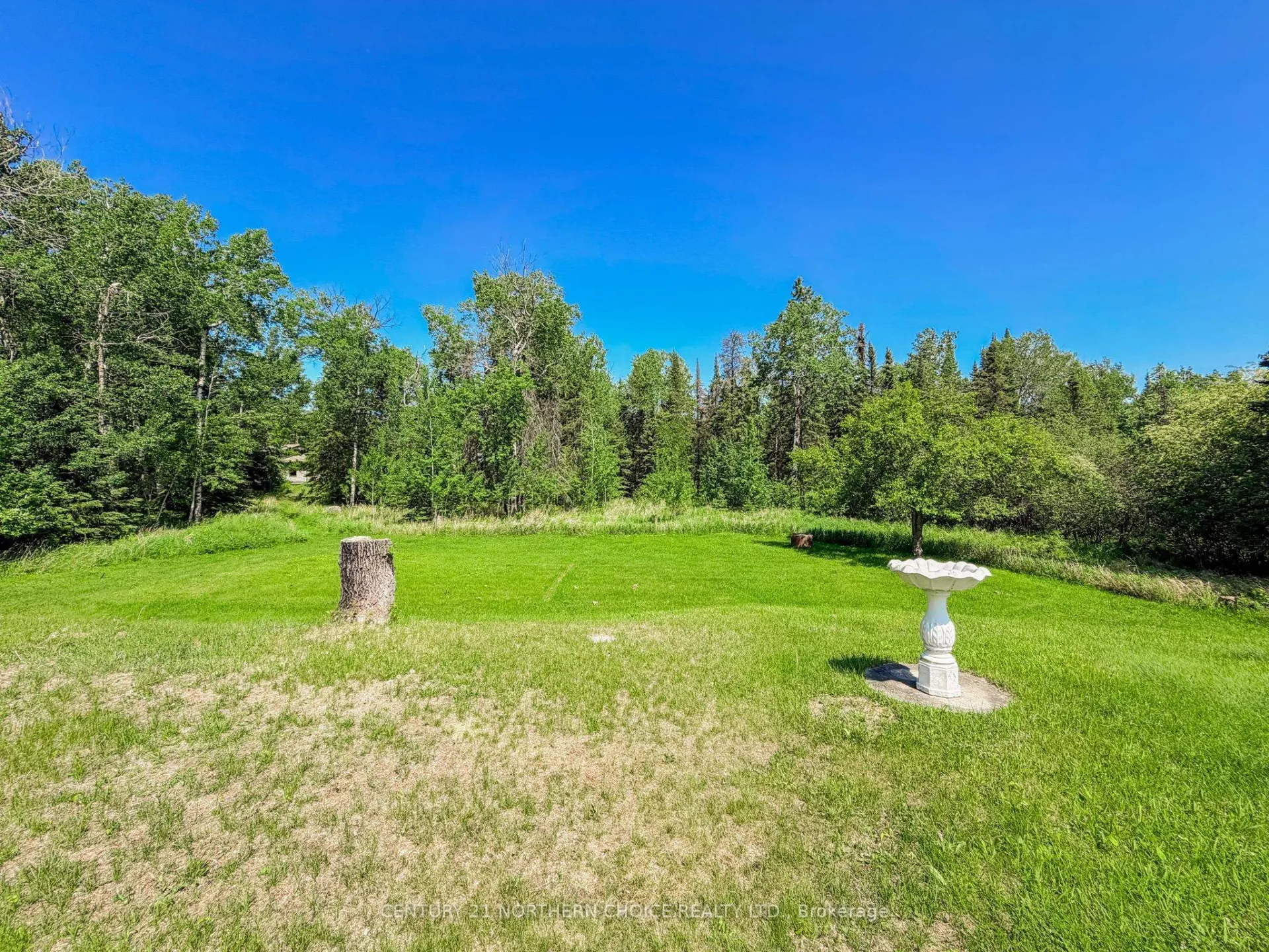 Photo 4 of 134 Rabbit Lake Road, Kenora, Rabbit Lake — HOMEH