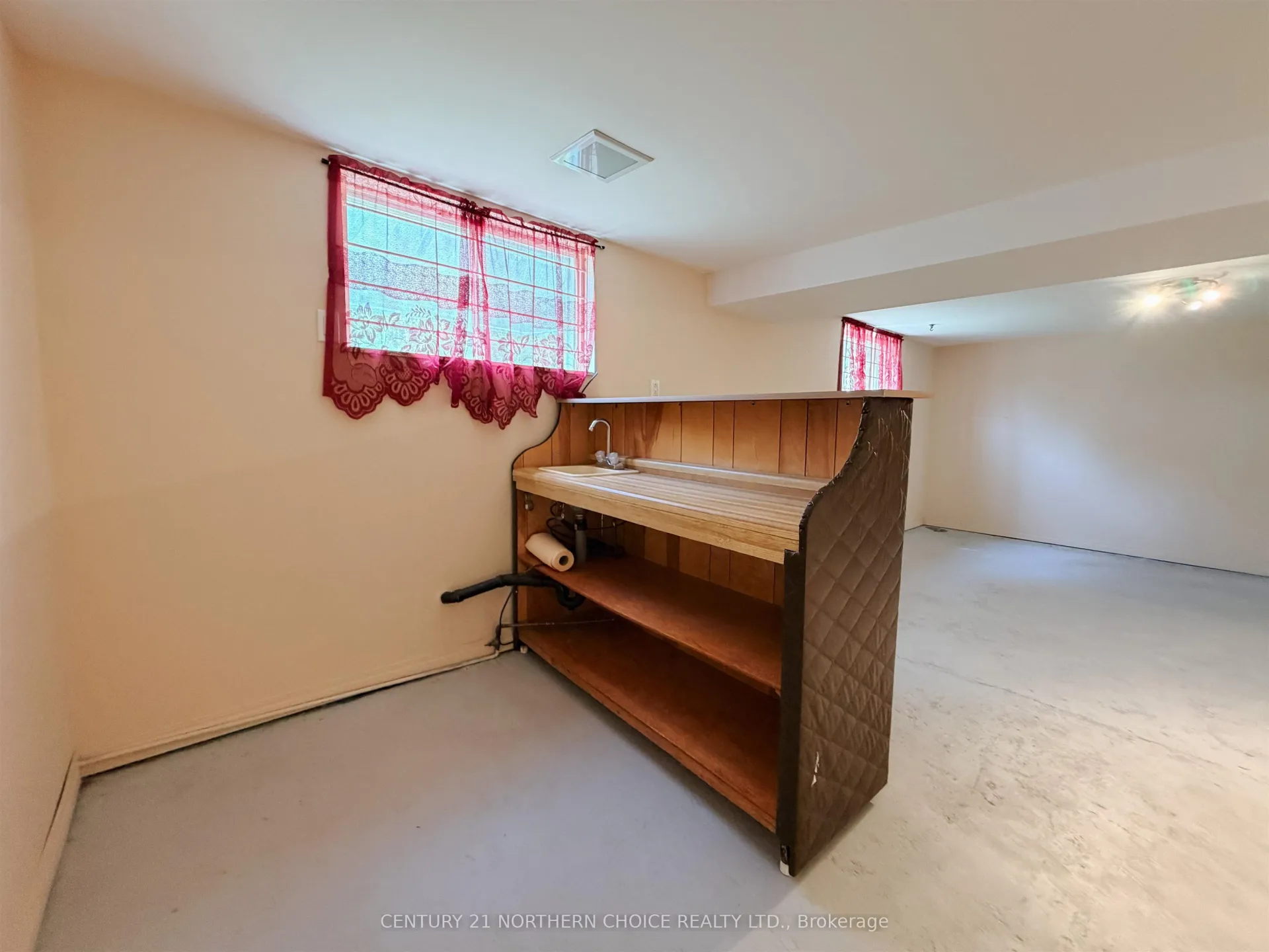 Photo 34 of 134 Rabbit Lake Road, Kenora, Rabbit Lake — HOMEH