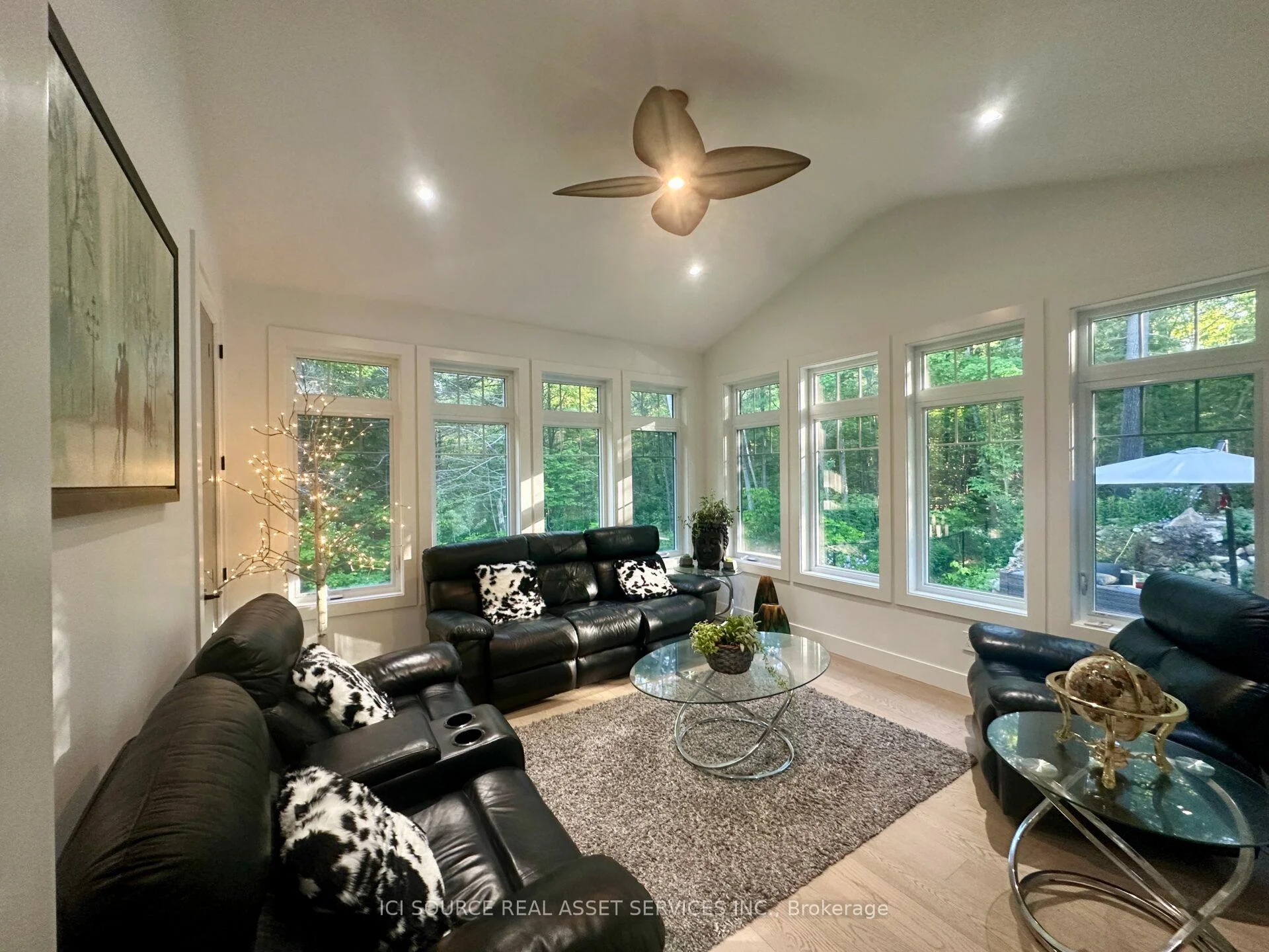 Photo 57 of 13 Timberrun Court, Hamilton, Rural Flamborough — HOMEH