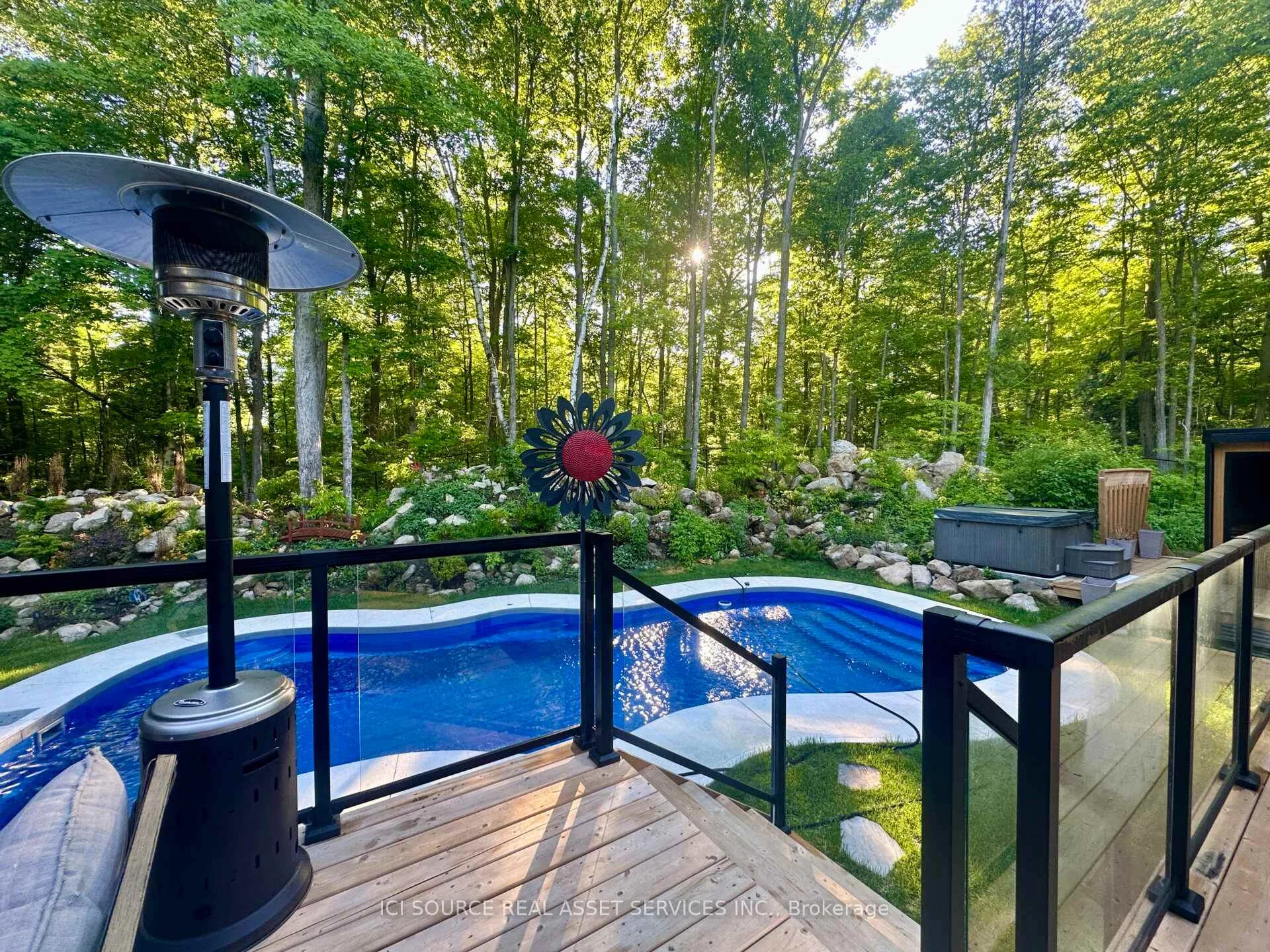 Photo 70 of 13 Timberrun Court, Hamilton, Rural Flamborough — HOMEH