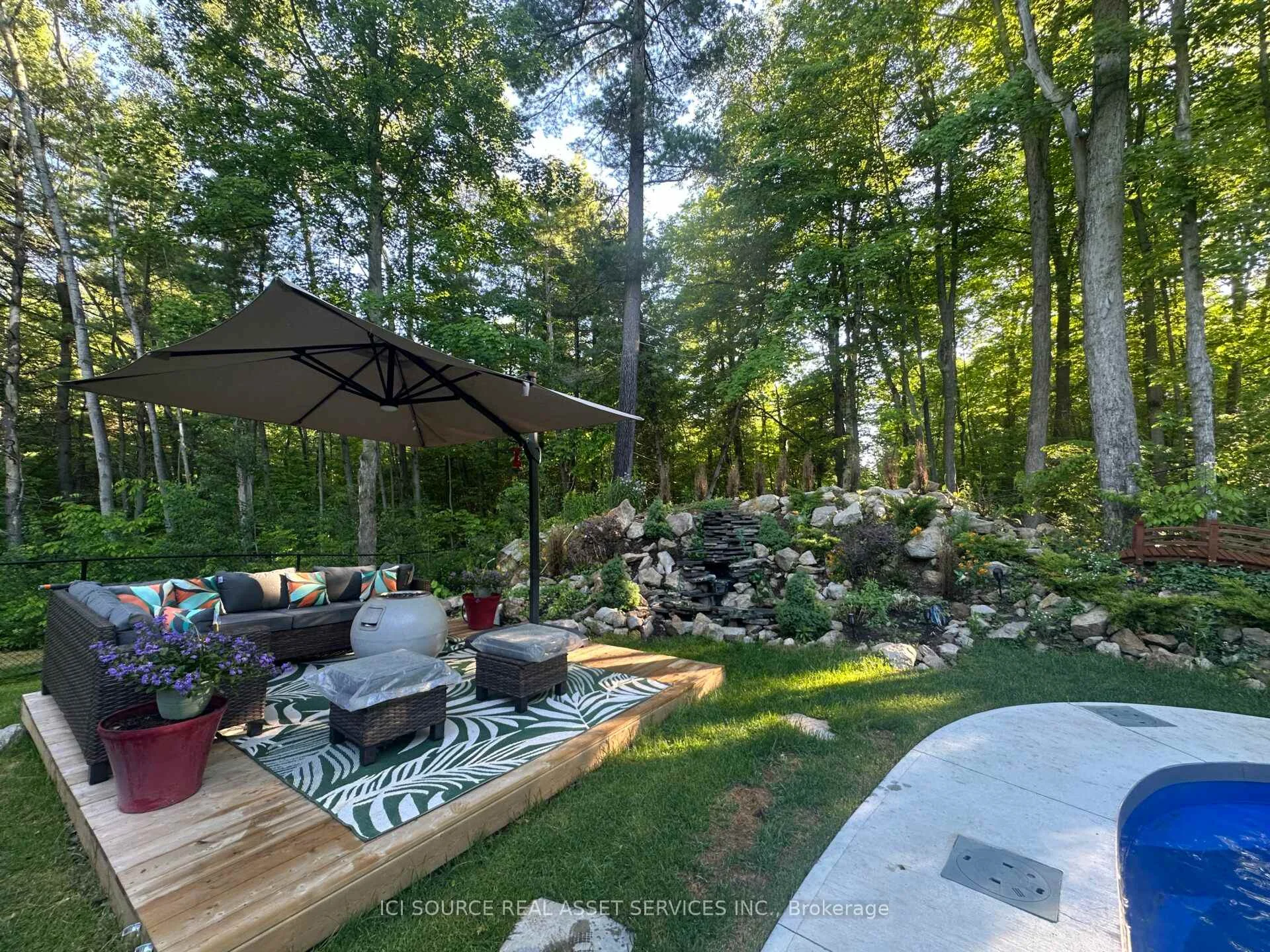 Photo 73 of 13 Timberrun Court, Hamilton, Rural Flamborough — HOMEH