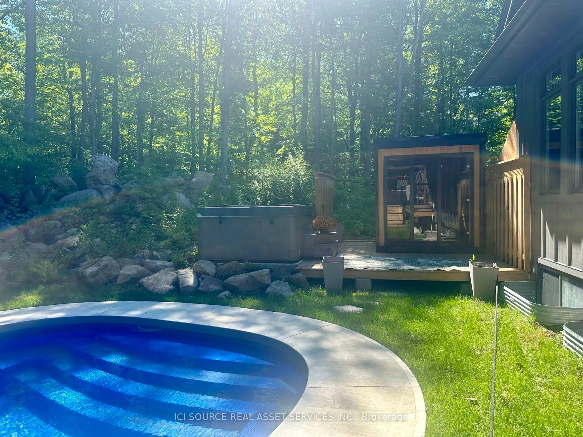 Photo 79 of 13 Timberrun Court, Hamilton, Rural Flamborough — HOMEH