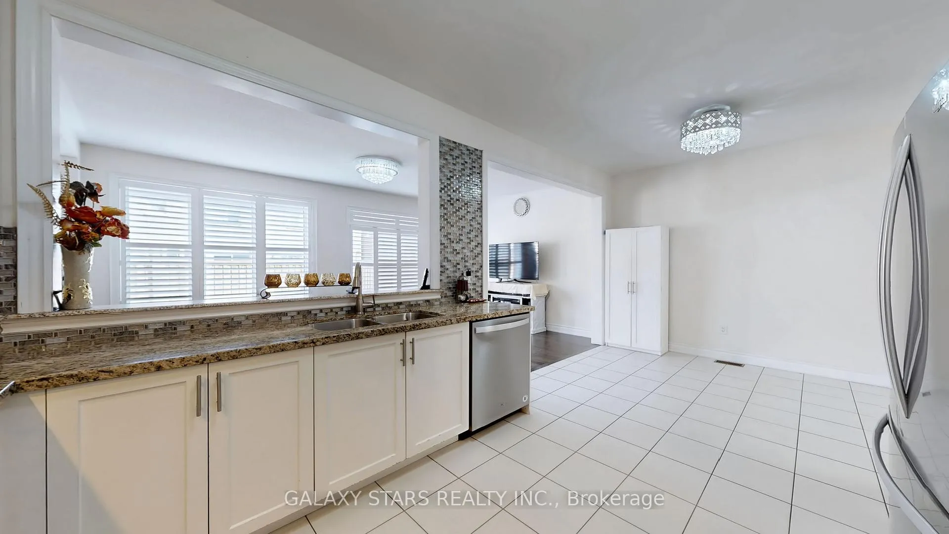 Photo 14 of 350 Kirkham Drive, Markham, Cedarwood — HOMEH