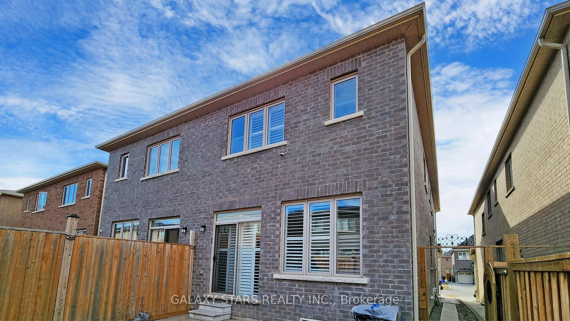 Photo 49 of 350 Kirkham Drive, Markham, Cedarwood — HOMEH