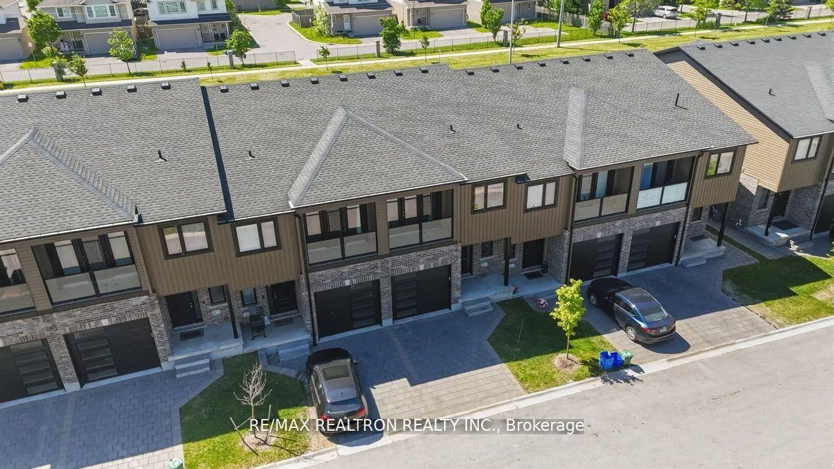 Photo 7 of 823 Sarnia Road, London, North M — HOMEH