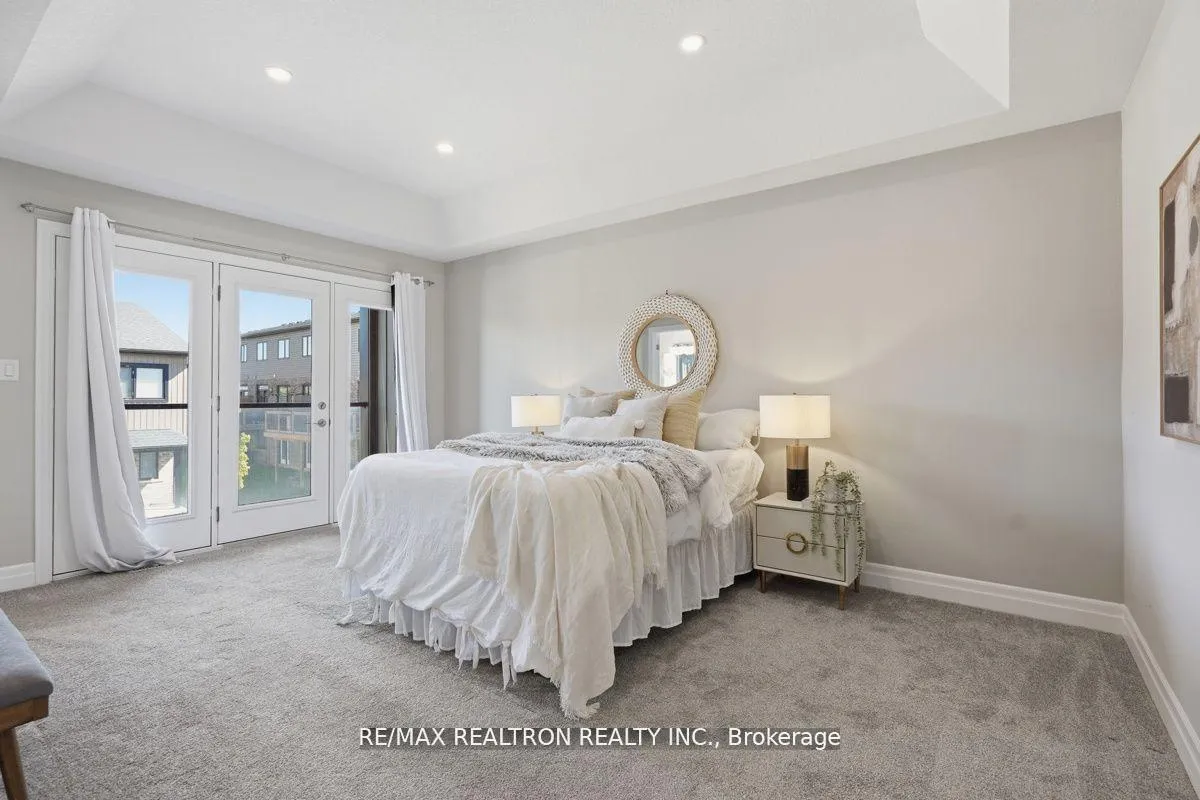 Photo 28 of 823 Sarnia Road, London, North M — HOMEH