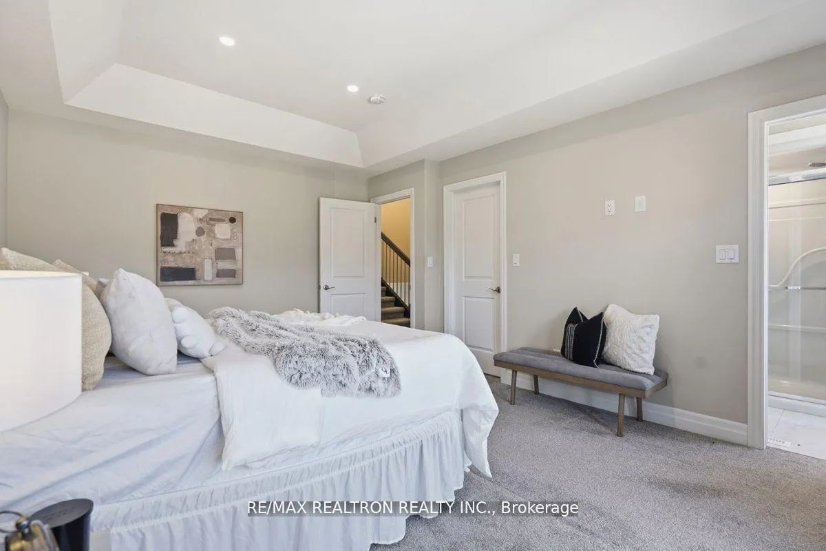 Photo 30 of 823 Sarnia Road, London, North M — HOMEH