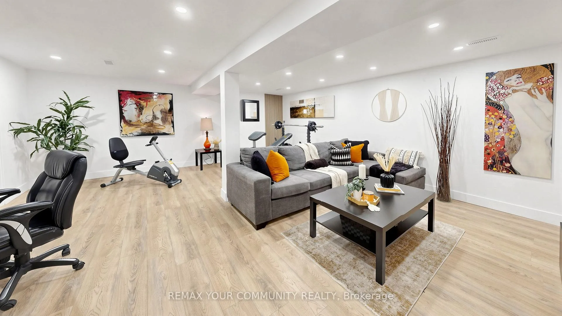 Photo 36 of 5 Coral Harbour Crescent, Markham, Bayview Fairway-Bayview Country Club Estates — HOMEH