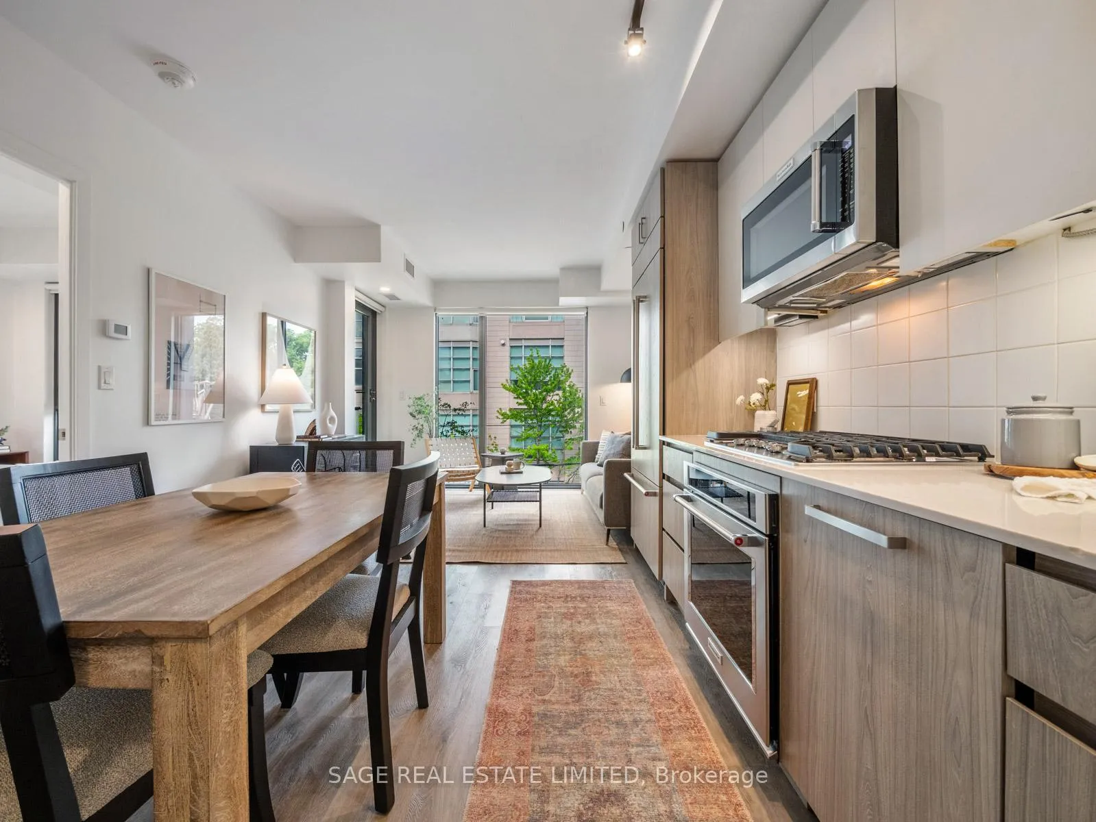 Photo 12 of Unit 304, 430 Roncesvalles Avenue, Toronto, Roncesvalles — HOMEH
