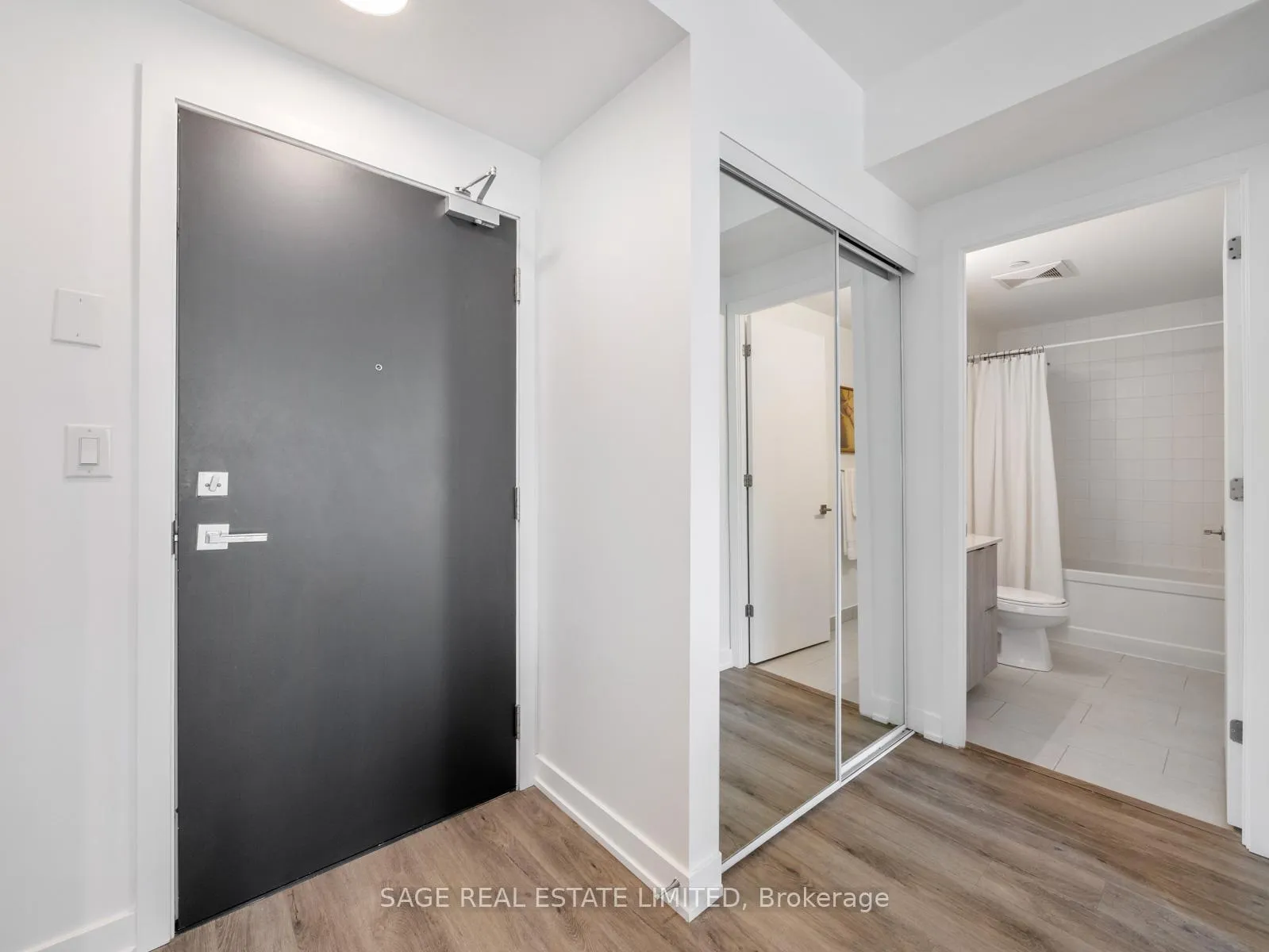 Photo 22 of Unit 304, 430 Roncesvalles Avenue, Toronto, Roncesvalles — HOMEH