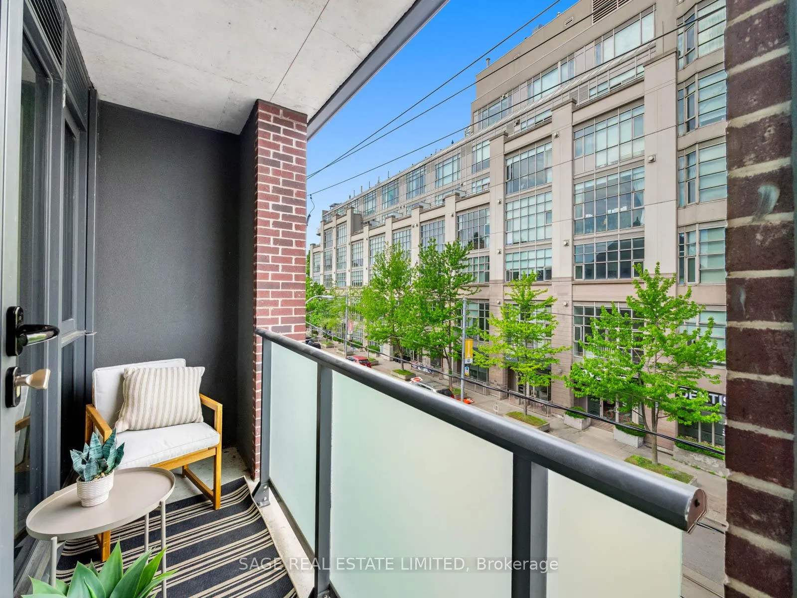 Photo 25 of Unit 304, 430 Roncesvalles Avenue, Toronto, Roncesvalles — HOMEH