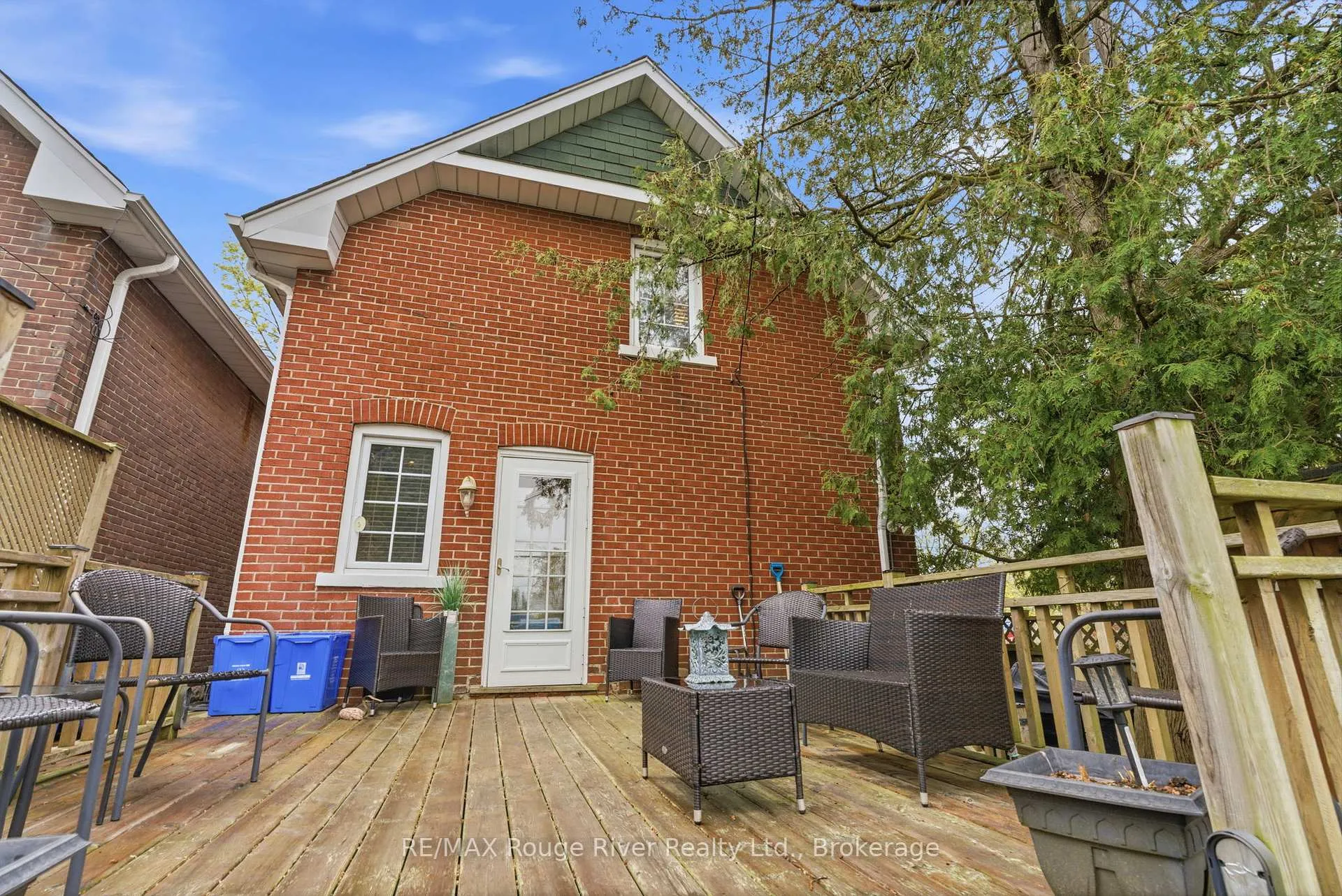 Photo 35 of 114 Mclaughlin Boulevard, Oshawa, McLaughlin — HOMEH
