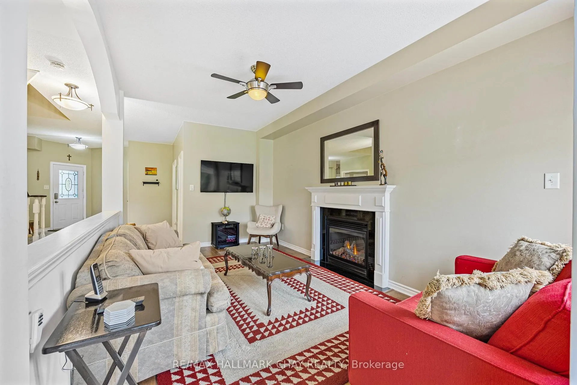 Photo 10 of 66 Penvill Trail, Barrie, Ardagh — HOMEH