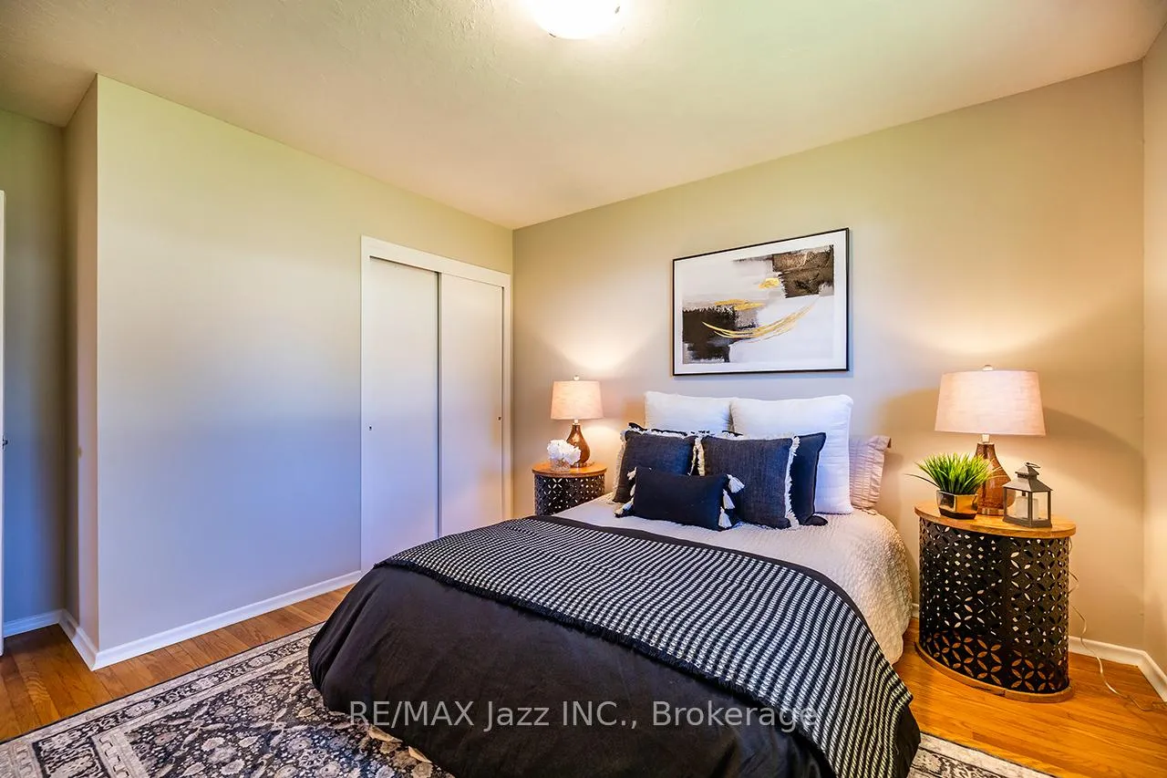 Photo 15 of 369 Waverly Street N, Oshawa, McLaughlin — HOMEH
