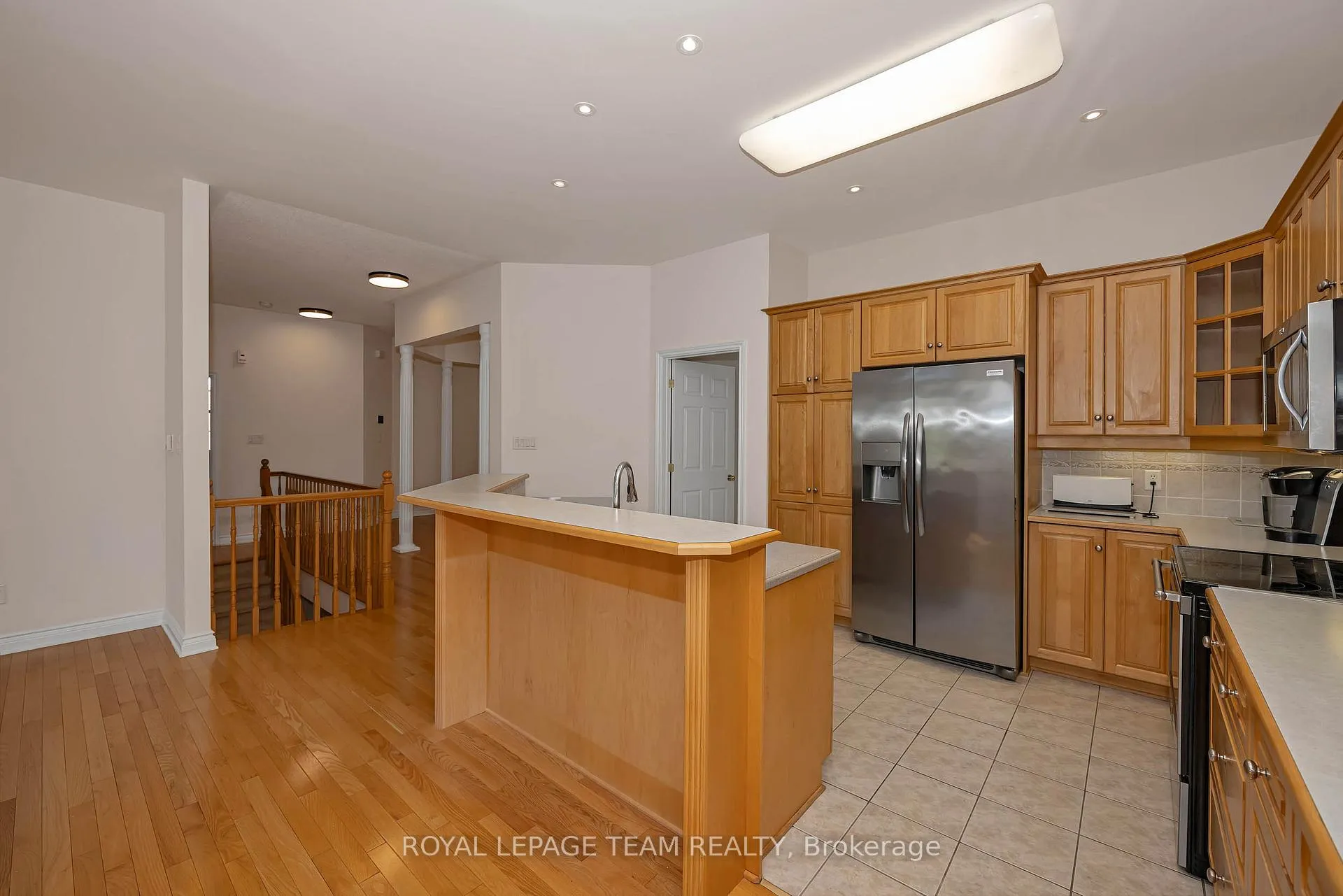 Photo 11 of 32 Silverthorn Court, Ottawa, Barrhaven - Stonebridge — HOMEH