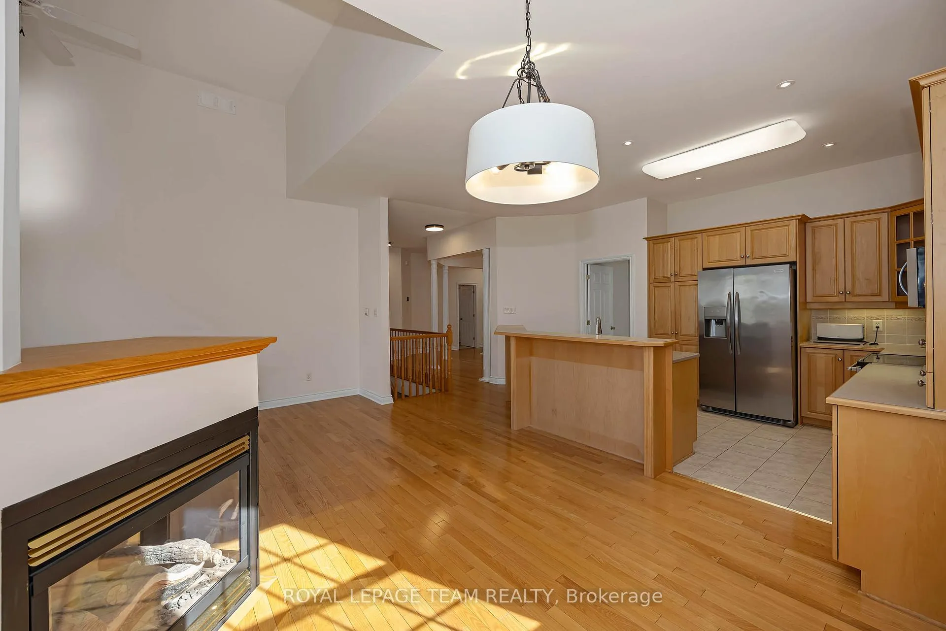 Photo 20 of 32 Silverthorn Court, Ottawa, Barrhaven - Stonebridge — HOMEH