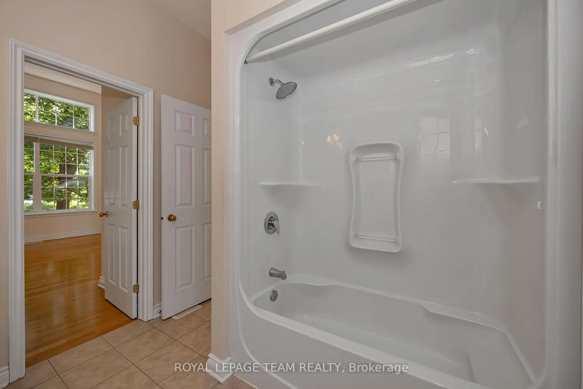 Photo 30 of 32 Silverthorn Court, Ottawa, Barrhaven - Stonebridge — HOMEH