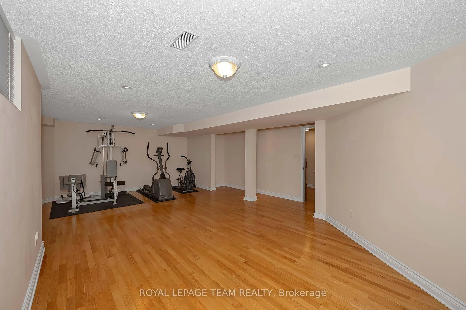 Photo 36 of 32 Silverthorn Court, Ottawa, Barrhaven - Stonebridge — HOMEH