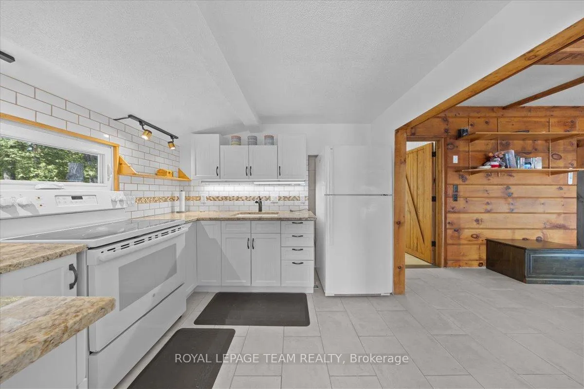 Photo 17 of 91 Bertrim Lane, Frontenac, Frontenac South — HOMEH
