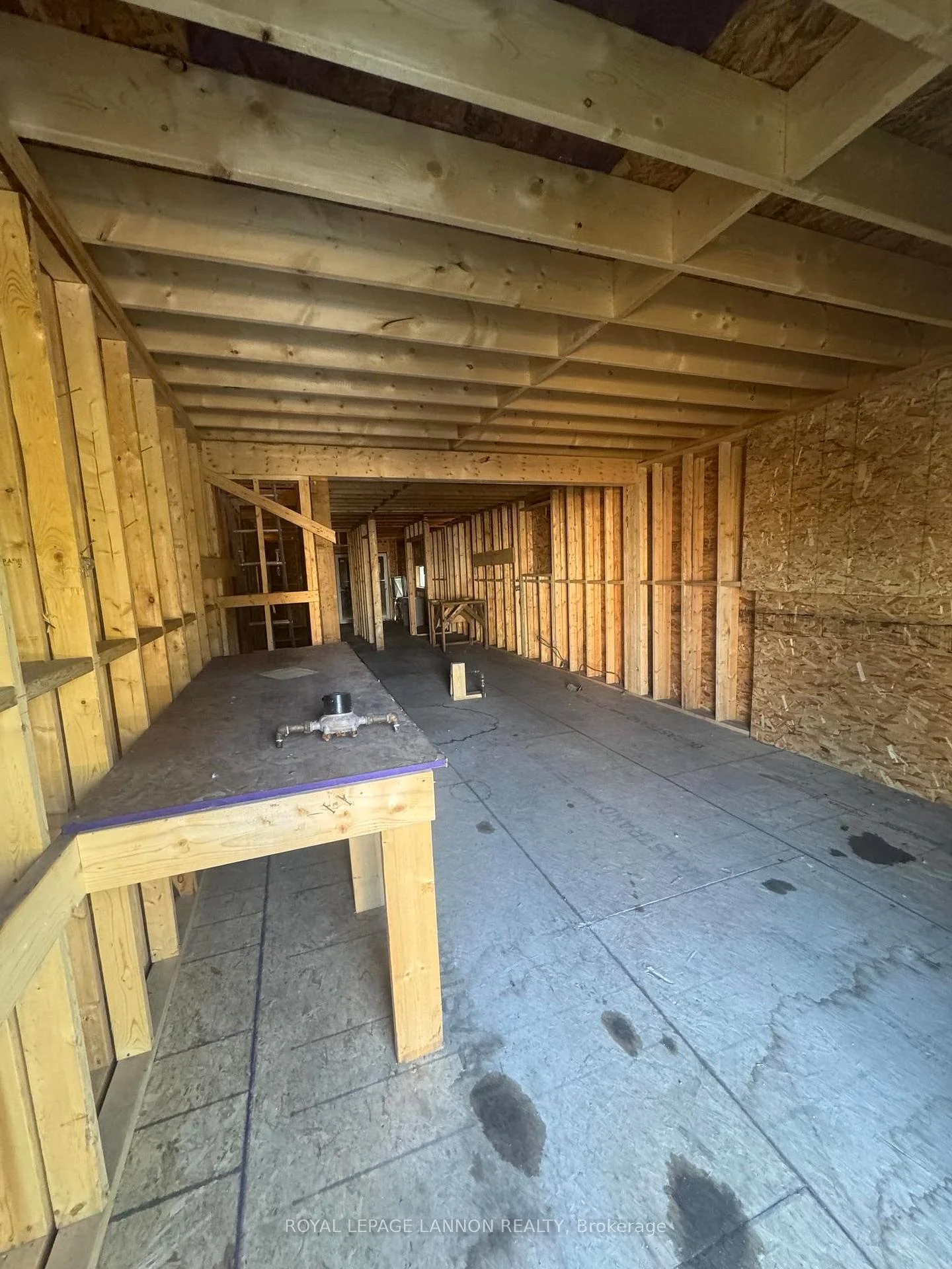 Photo 4 of 525 McIntosh Street, Thunder Bay, East End — HOMEH