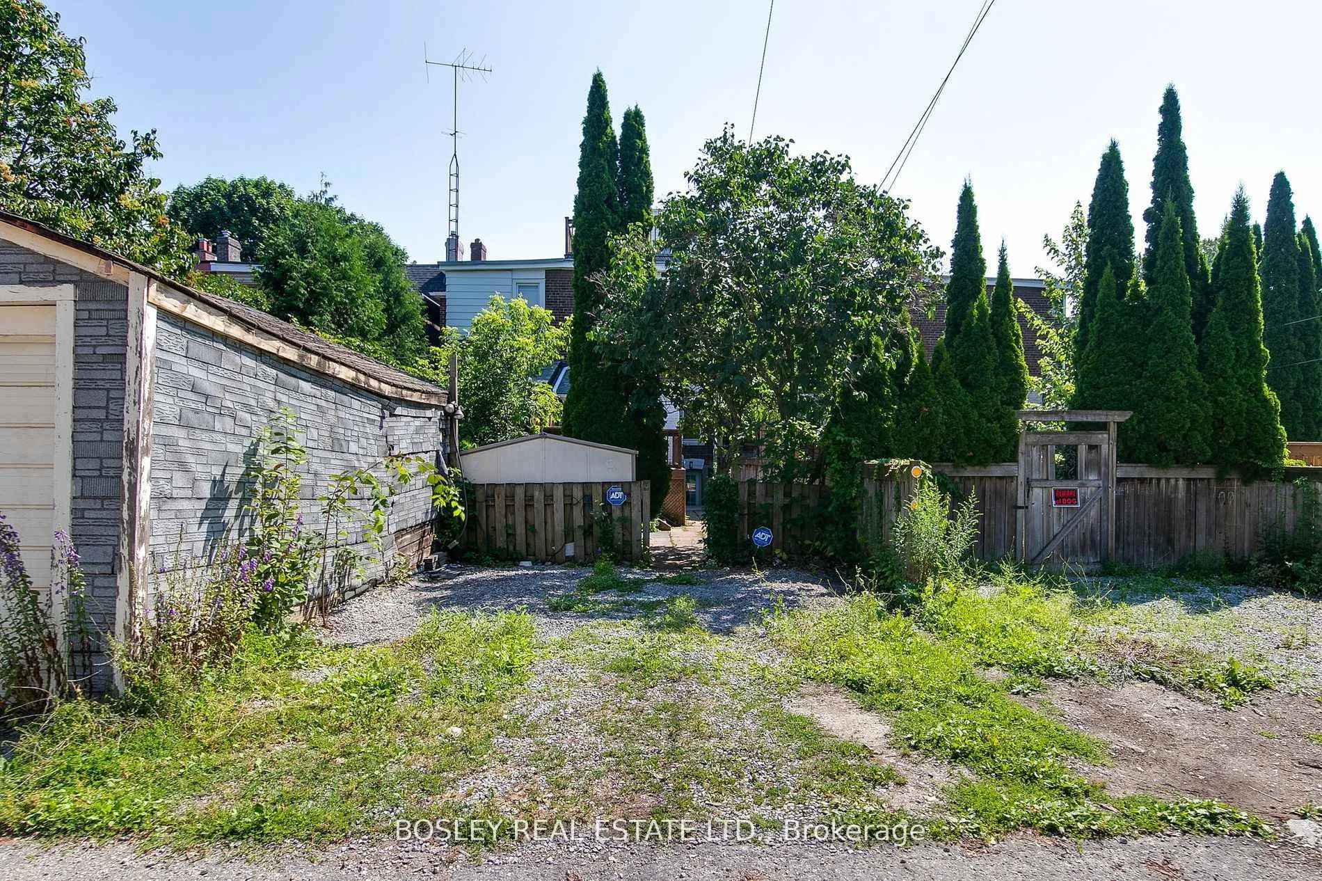 Photo 41 of 22 Kent Road, Toronto, Greenwood-Coxwell — HOMEH