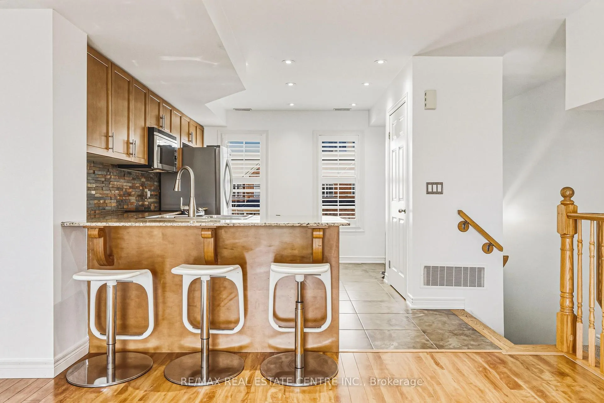 Photo 6 of Unit 52, 1380 Costigan Road, Milton, Clarke — HOMEH