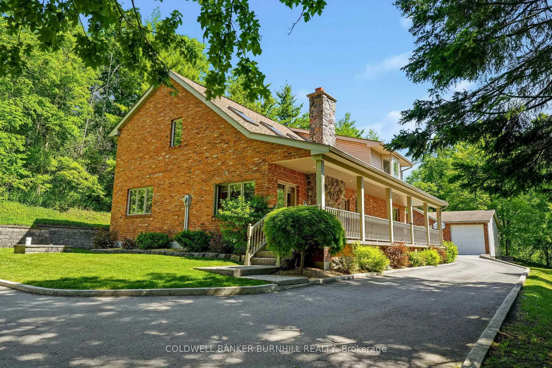 Photo 1 of 1811 Old Waterdown Road, Burlington, Grindstone — HOMEH