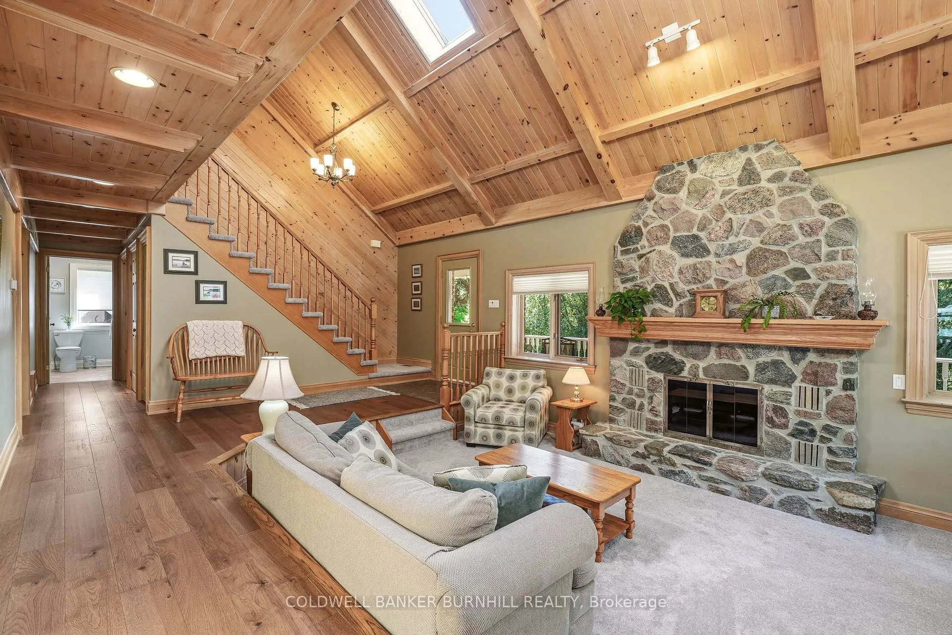 Photo 12 of 1811 Old Waterdown Road, Burlington, Grindstone — HOMEH