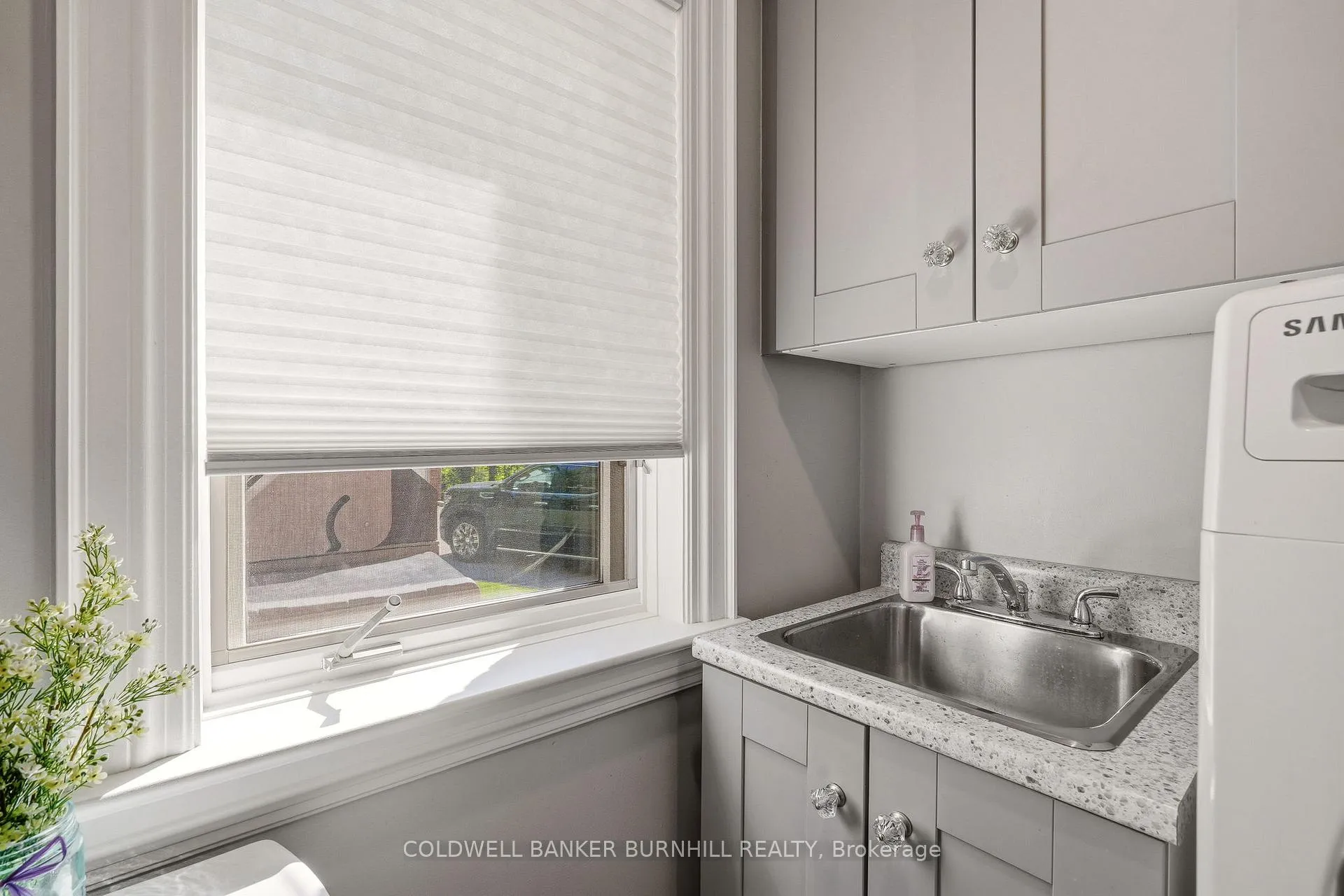 Photo 26 of 1811 Old Waterdown Road, Burlington, Grindstone — HOMEH