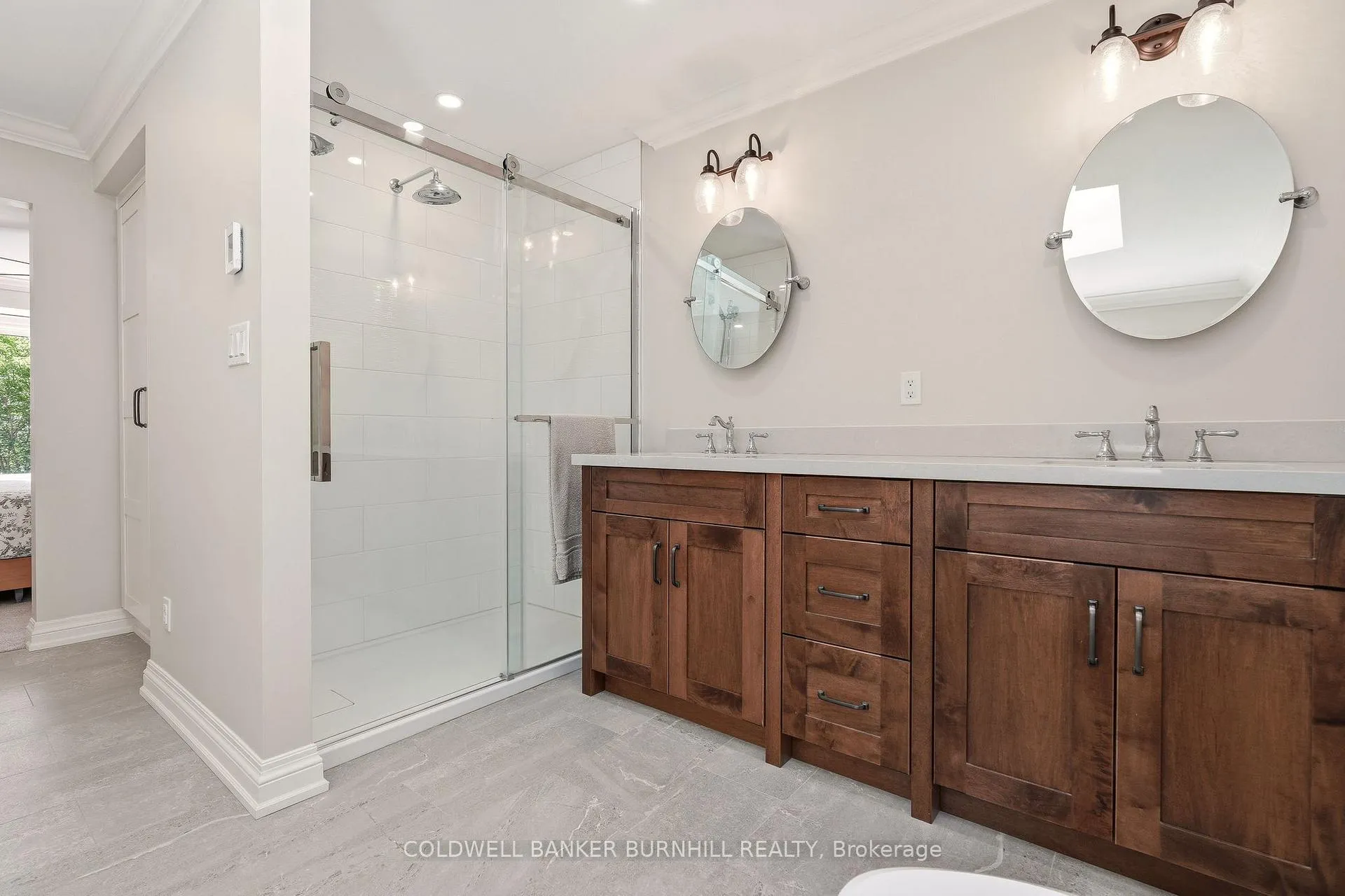 Photo 31 of 1811 Old Waterdown Road, Burlington, Grindstone — HOMEH