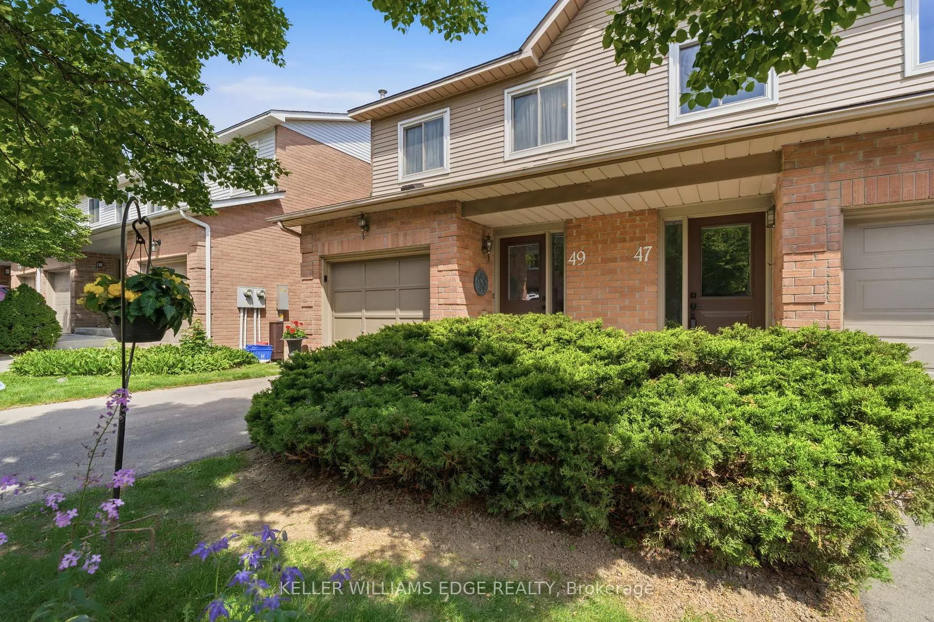 Photo 2 of Unit 49, 26 Moss Boulevard, Hamilton, Dundas — HOMEH
