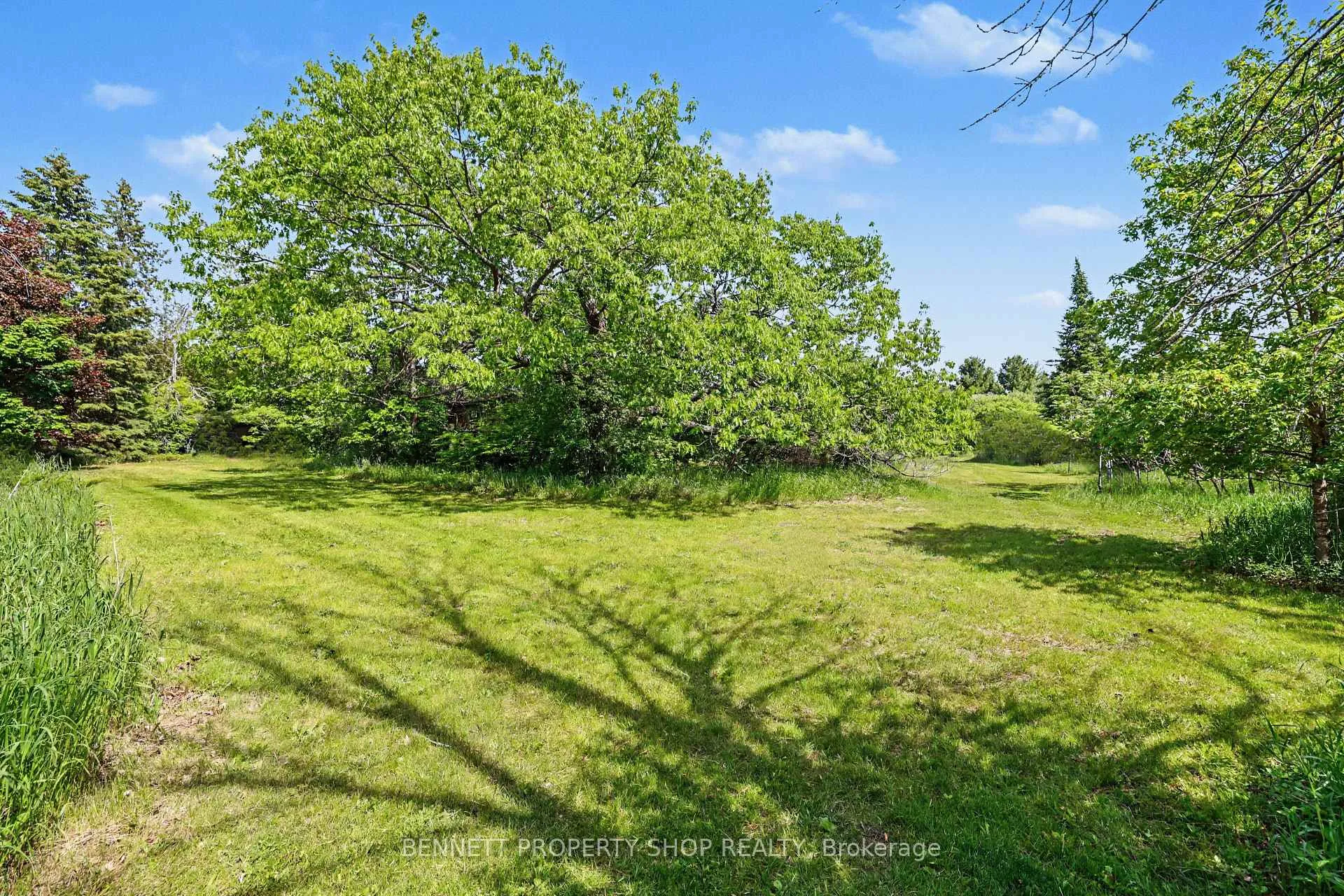 Photo 15 of 110 Manion Road, Ottawa, Huntley Ward (South West) — HOMEH