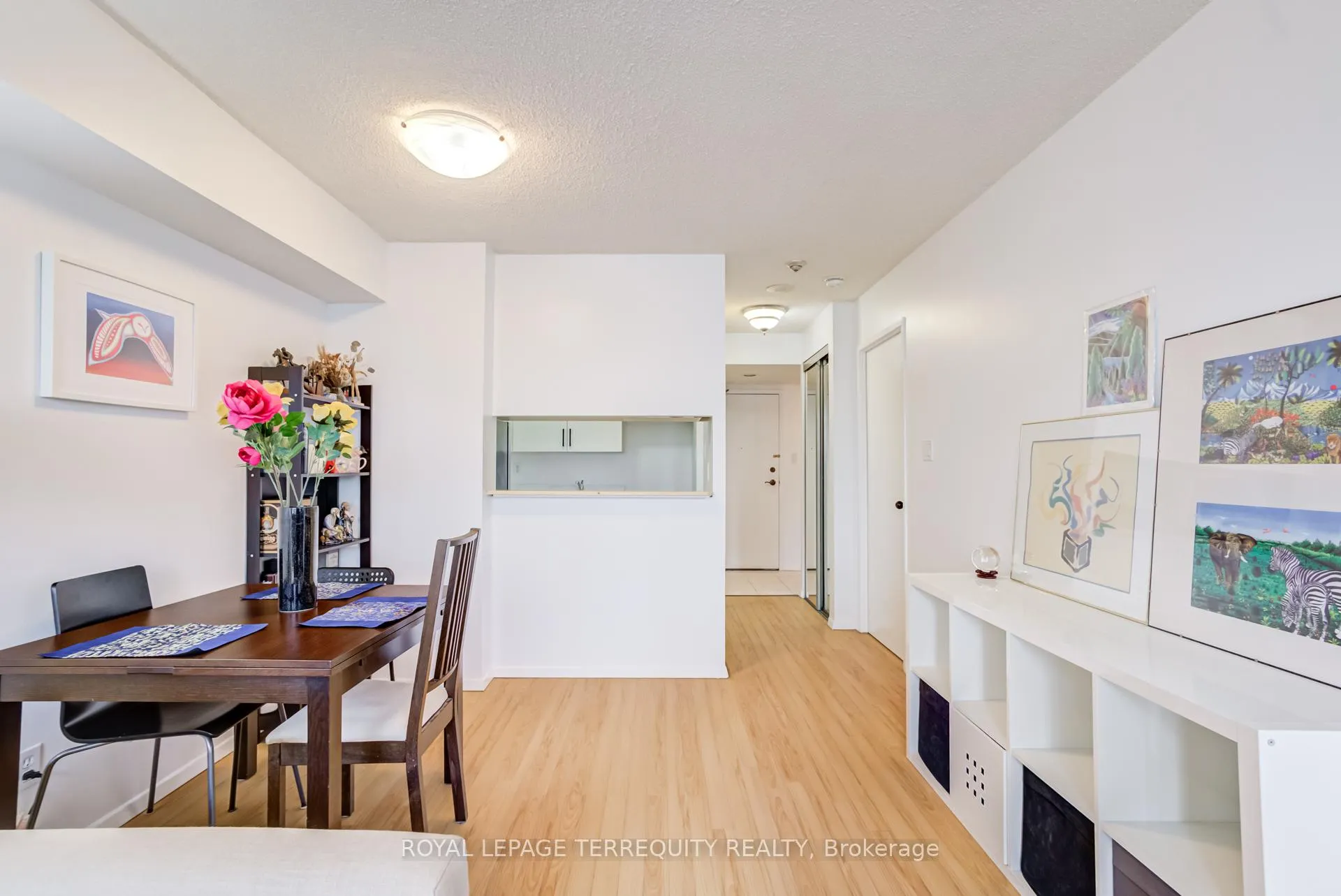 Photo 26 of Unit 2302, 633 Bay Street, Toronto, Bay Street Corridor — HOMEH