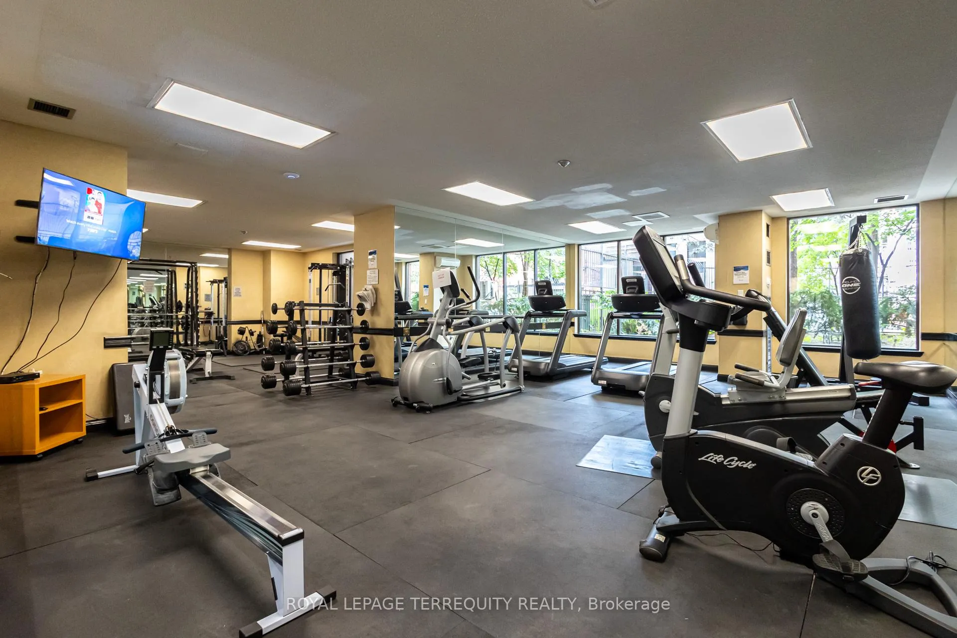Photo 34 of Unit 2302, 633 Bay Street, Toronto, Bay Street Corridor — HOMEH