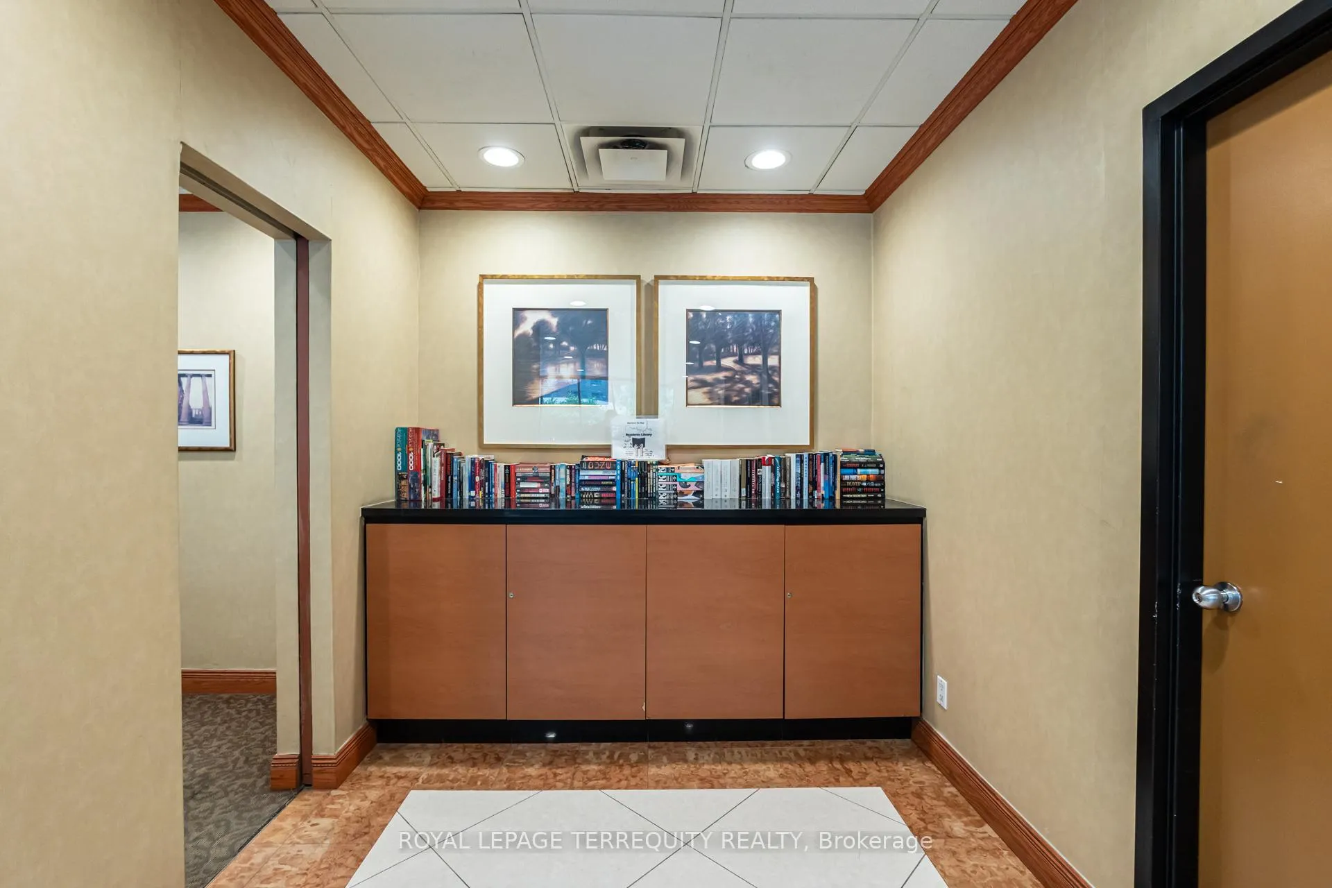 Photo 45 of Unit 2302, 633 Bay Street, Toronto, Bay Street Corridor — HOMEH