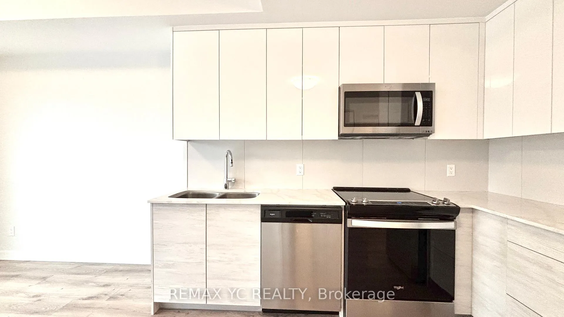 Photo 6 of Unit 405, 60 Frederick Street, Kitchener, City Commercial Core — HOMEH
