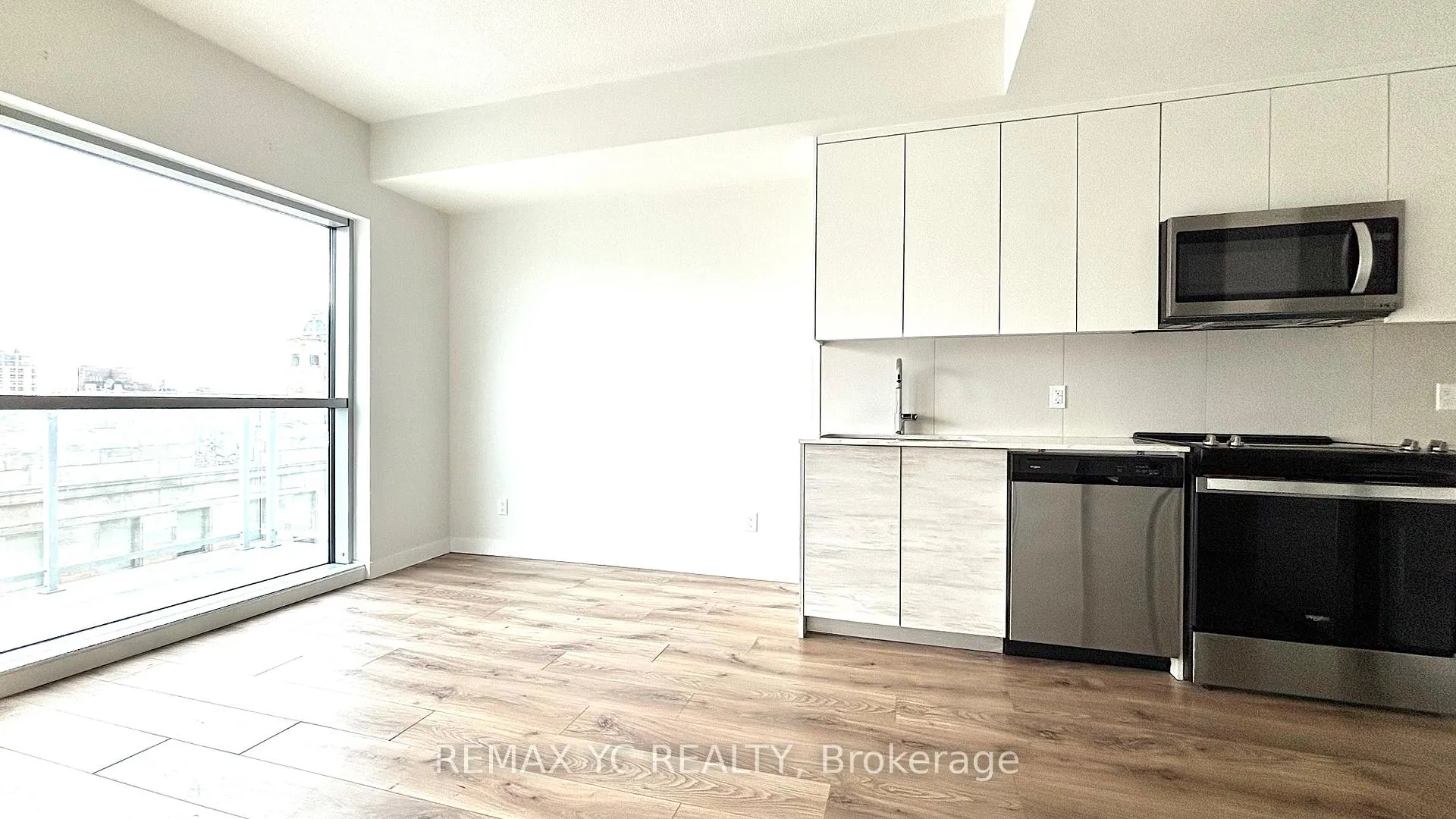 Photo 8 of Unit 405, 60 Frederick Street, Kitchener, City Commercial Core — HOMEH